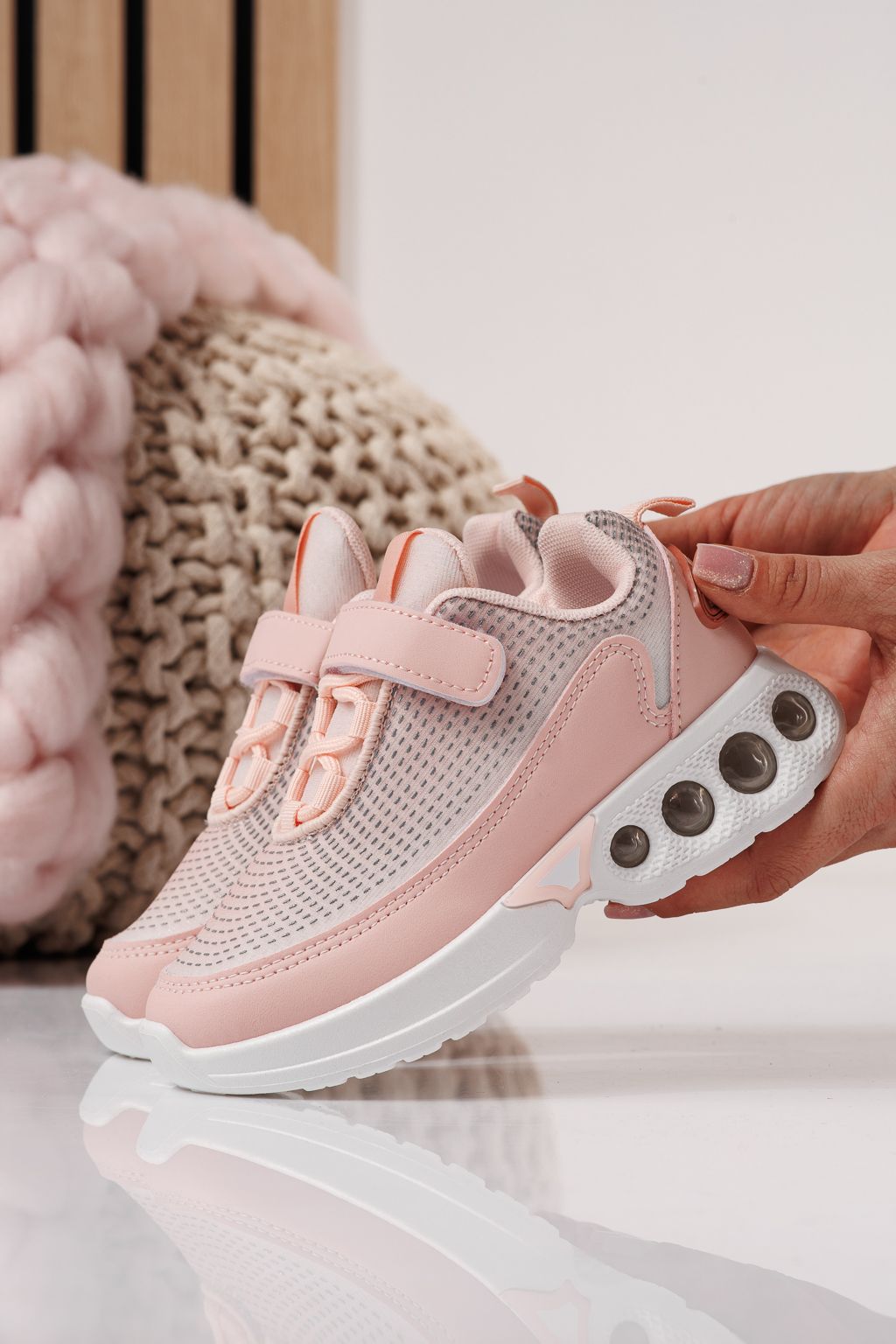 Gyerekcipők rózsaszín textil anyagból készült Victoria #24358