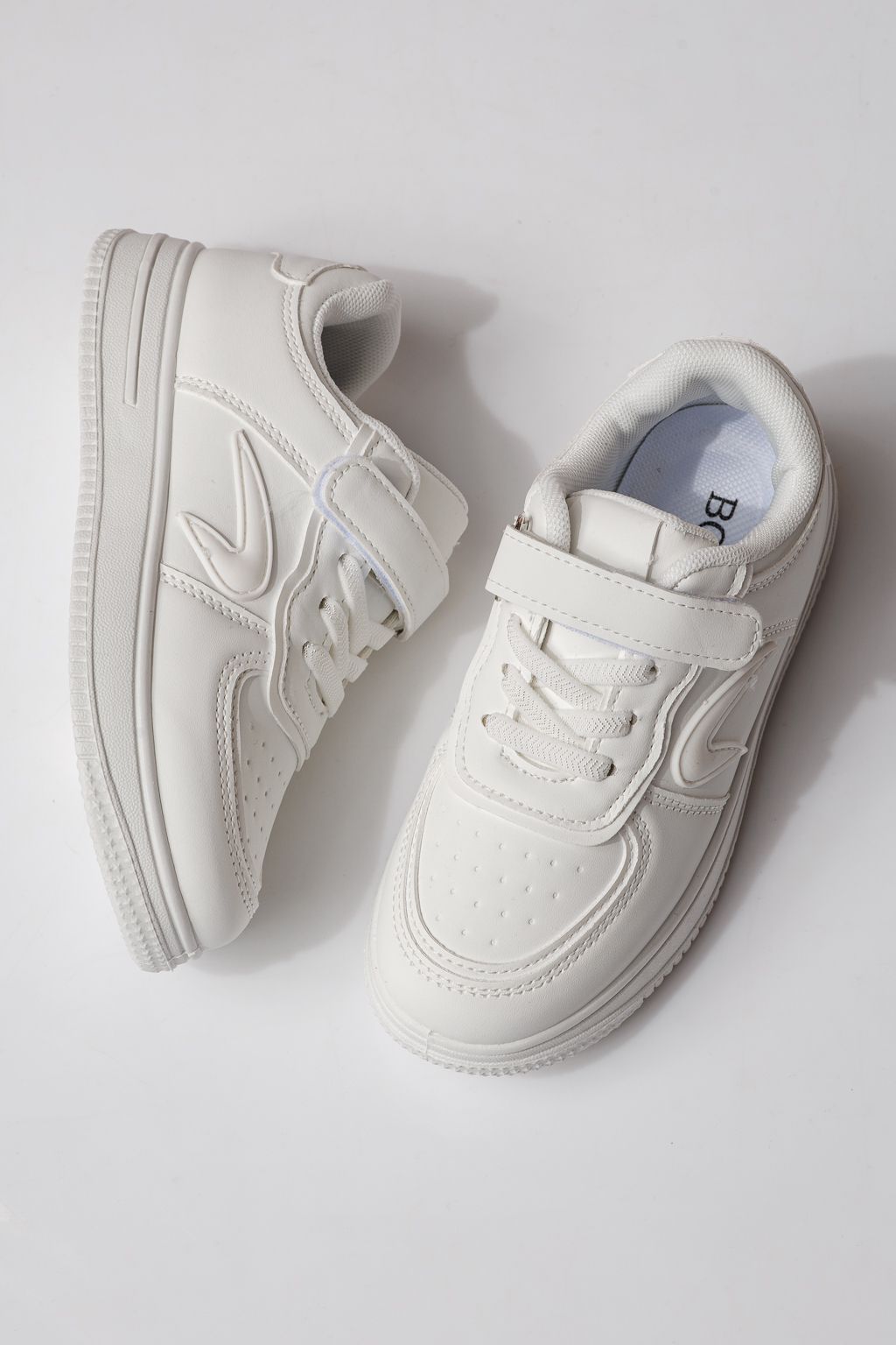 Gyerekcipők fehér öko bőrből készült Ema  #24328