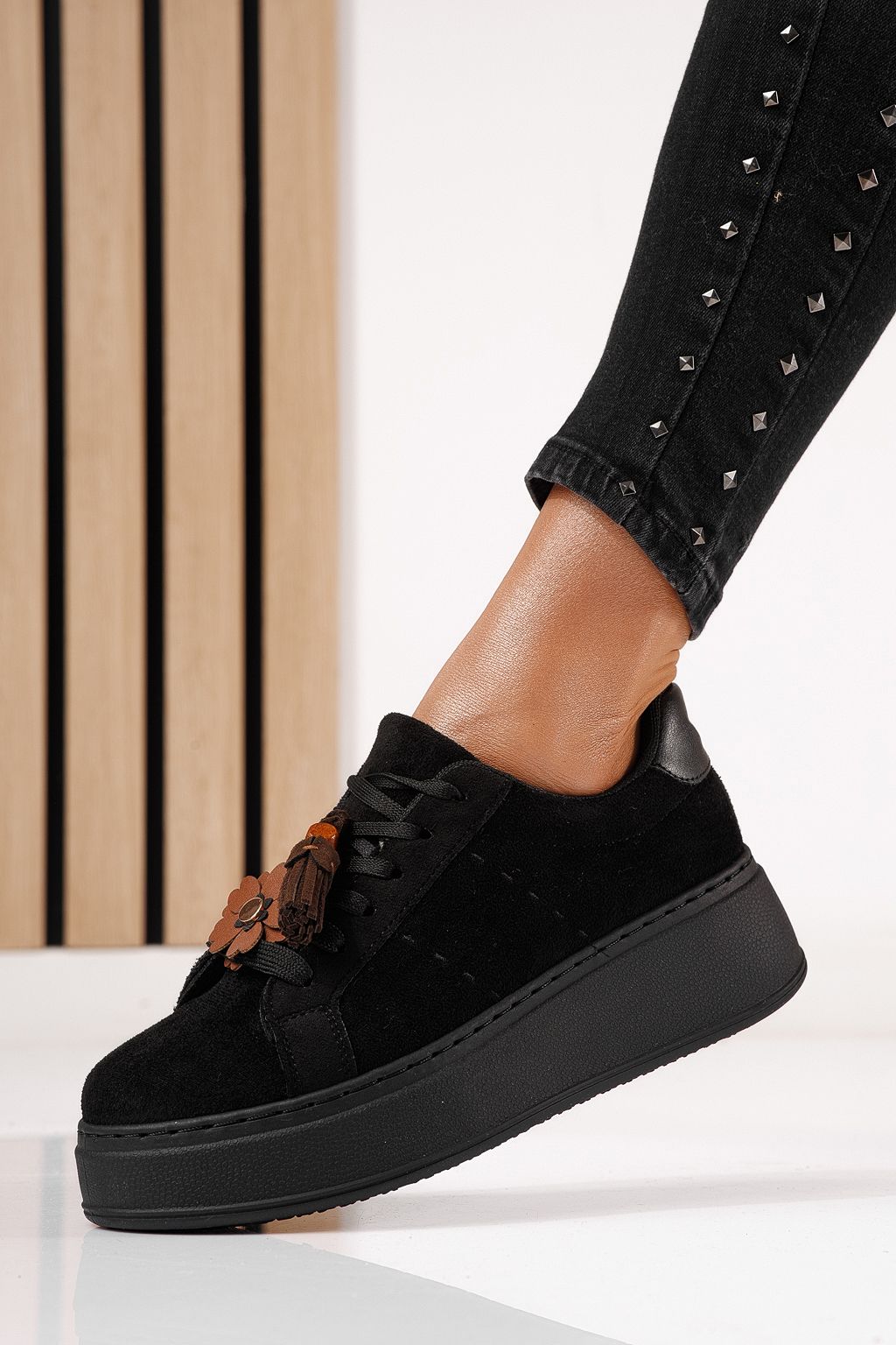 Női sportcipők fekete öko bőrből készült Aliss #24314