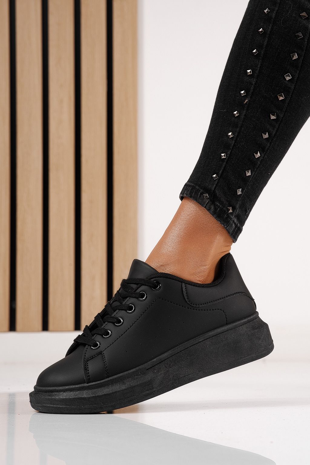 Női sportcipők fekete öko bőrből készült Sofia #24323