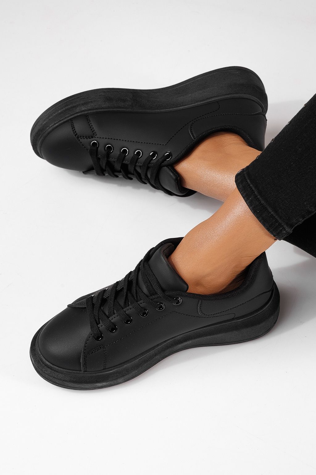 Női sportcipők fekete öko bőrből készült Sofia #24323