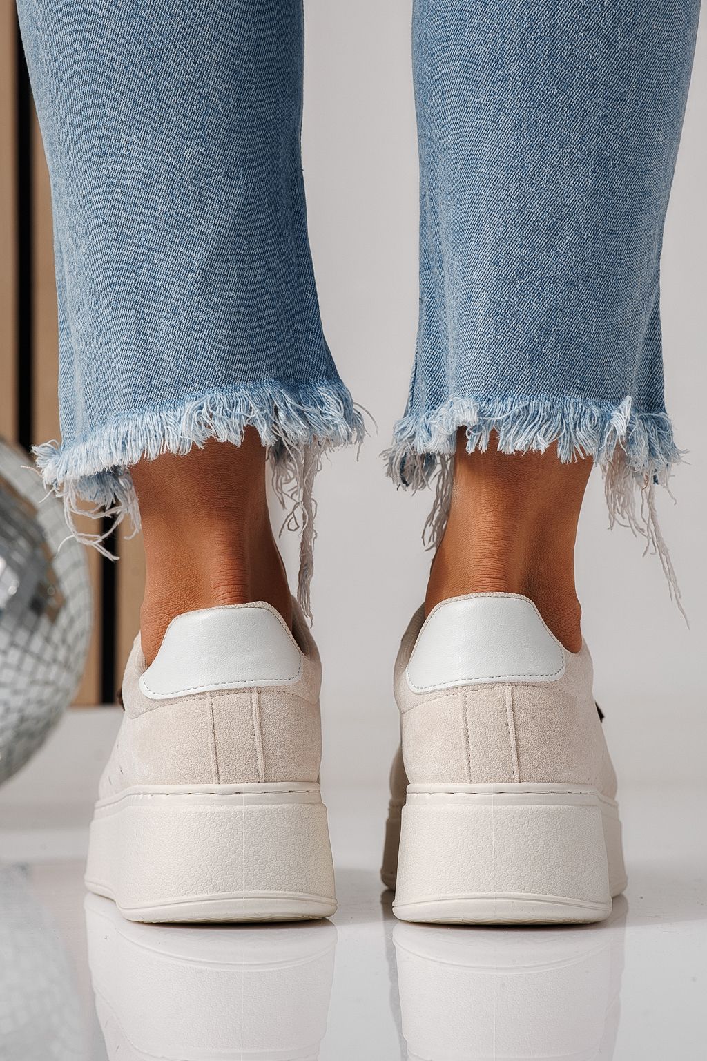 Női sportcipők bézs öko bőrből készült Aliss #24316