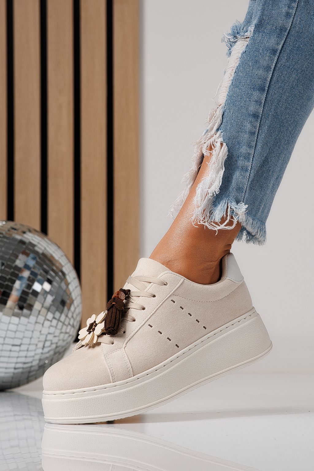 Női sportcipők bézs öko bőrből készült Aliss #24316