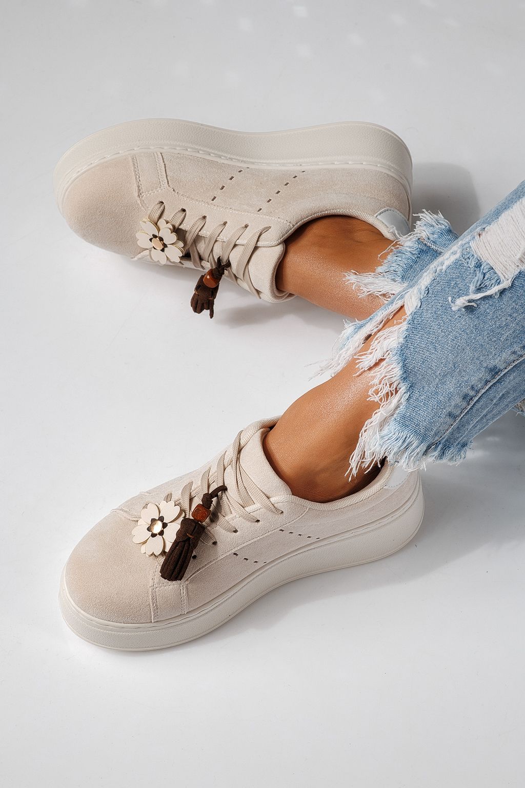 Női sportcipők bézs öko bőrből készült Aliss #24316