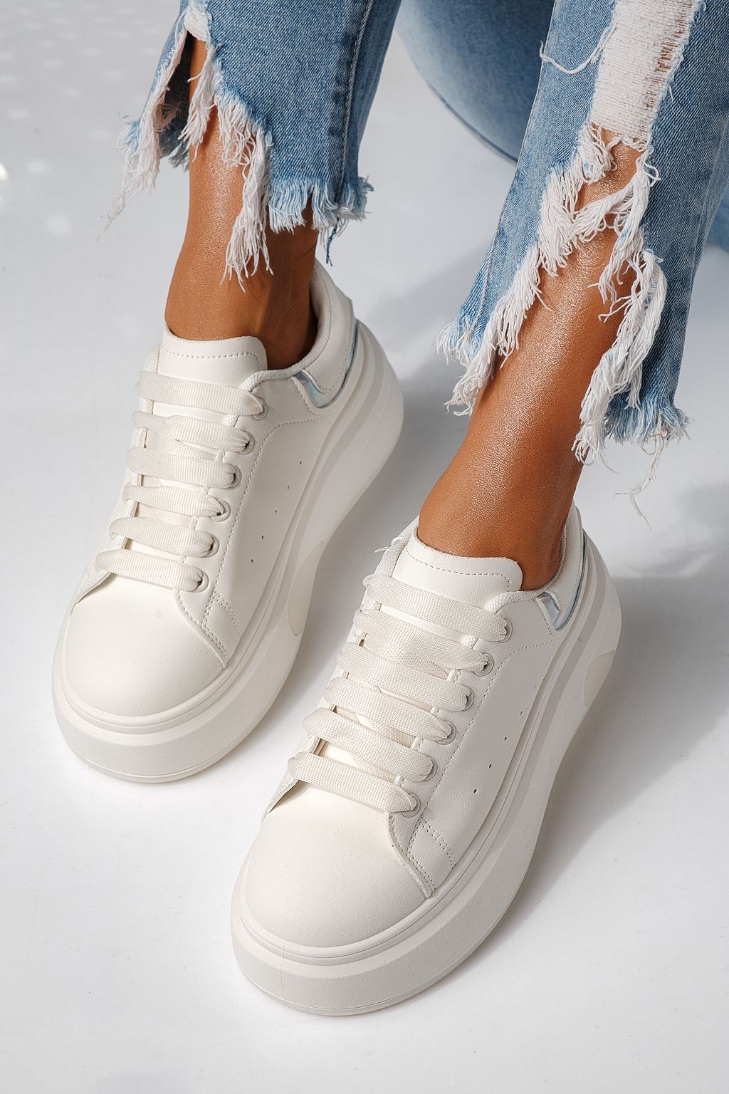 Adidasi dama albi din piele ecologica Anca #24285