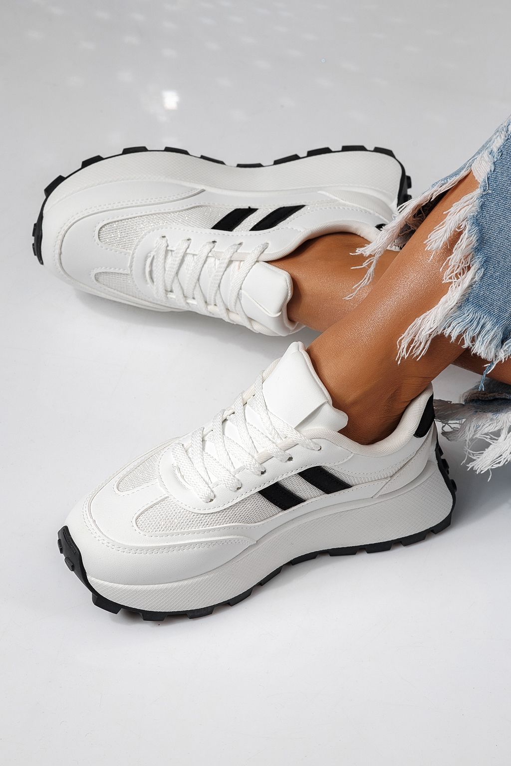 Női sportcipők fehér öko bőrből készült Mia #24317