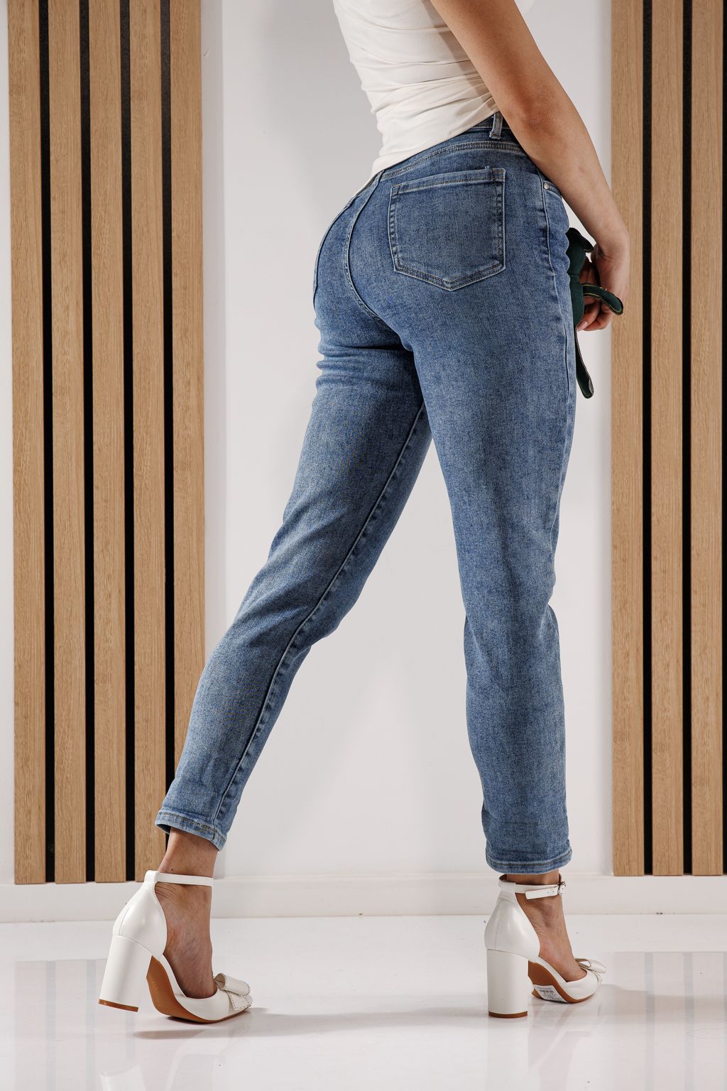 Női Baggy Fit farmernadrág Andreea kék #A1353