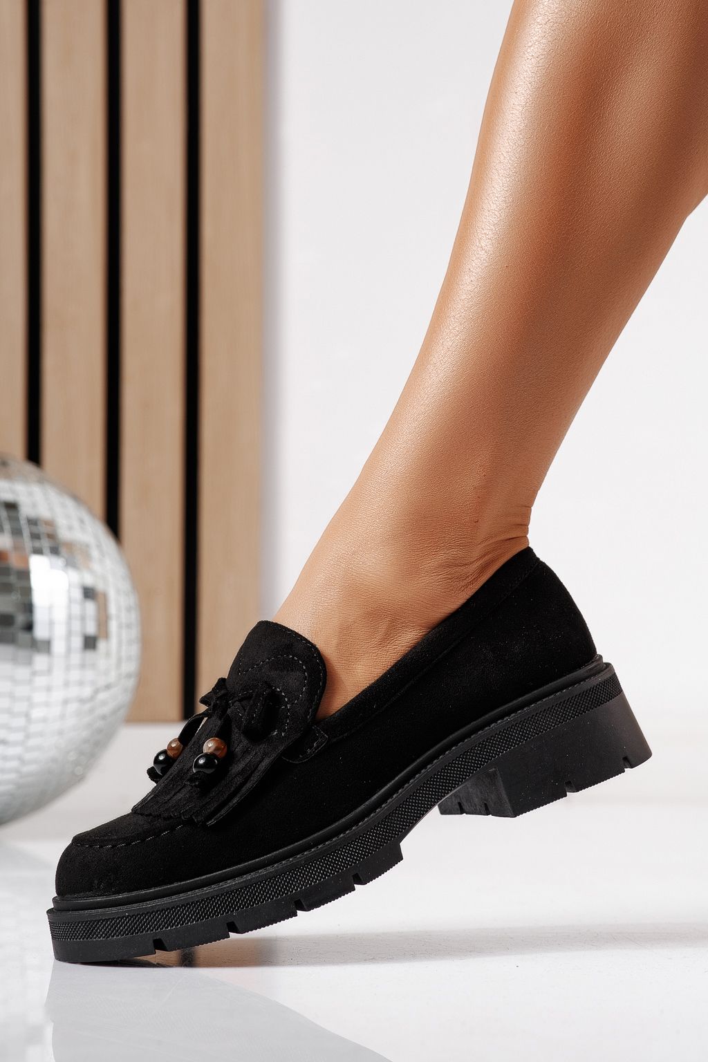 Női alkalmi cipők fekete öko bőrből velúrból  Eliana #24440