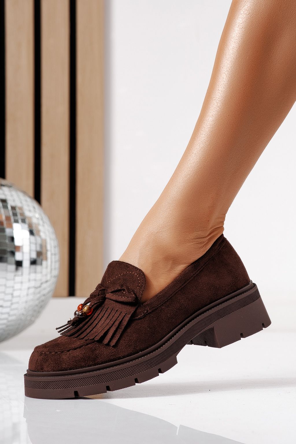 Női alkalmi cipők barna öko bőrből velúrból  Eliana #24438