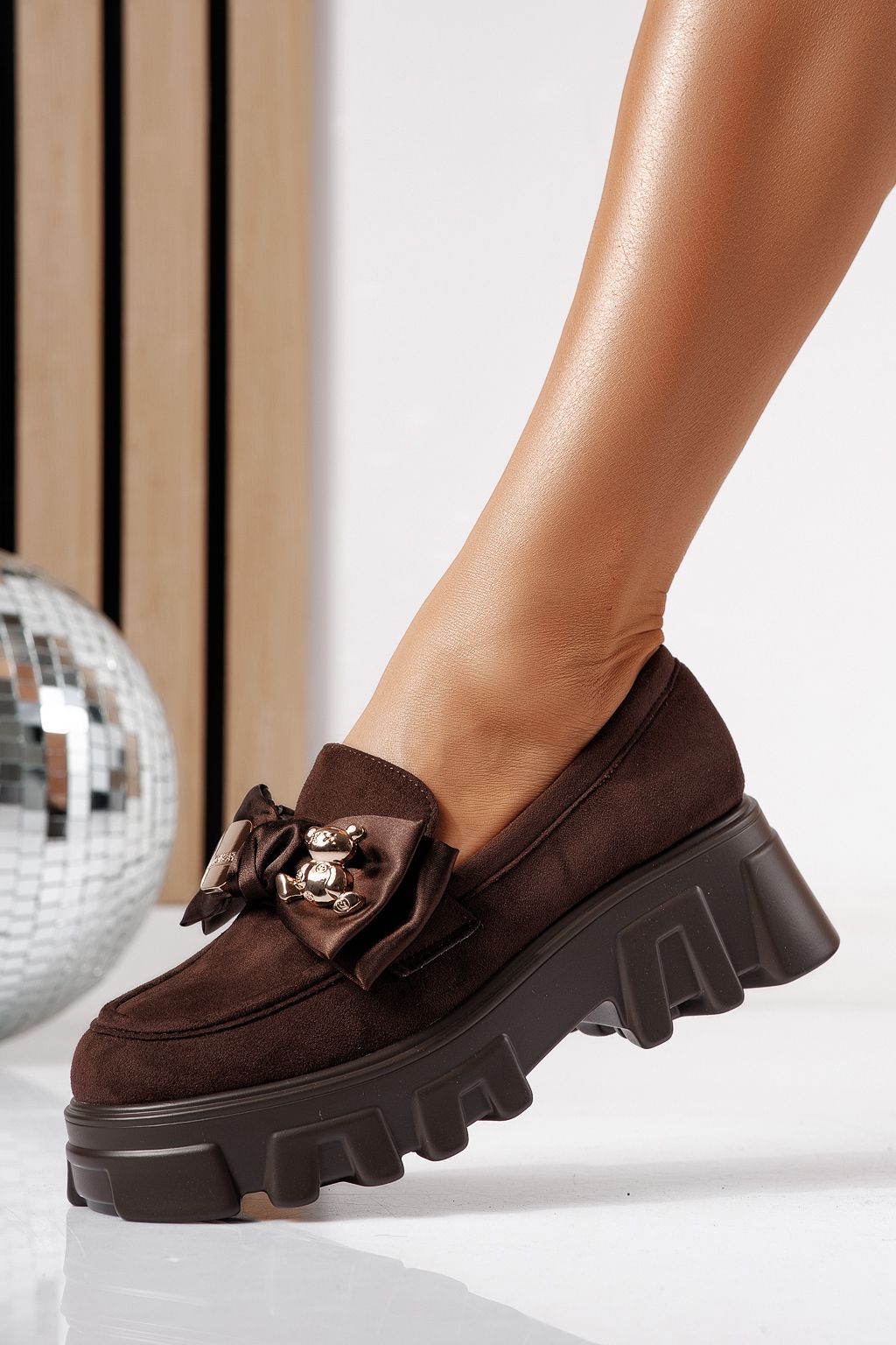 Női alkalmi cipők barna öko velúrból készült Natalia2 #24481