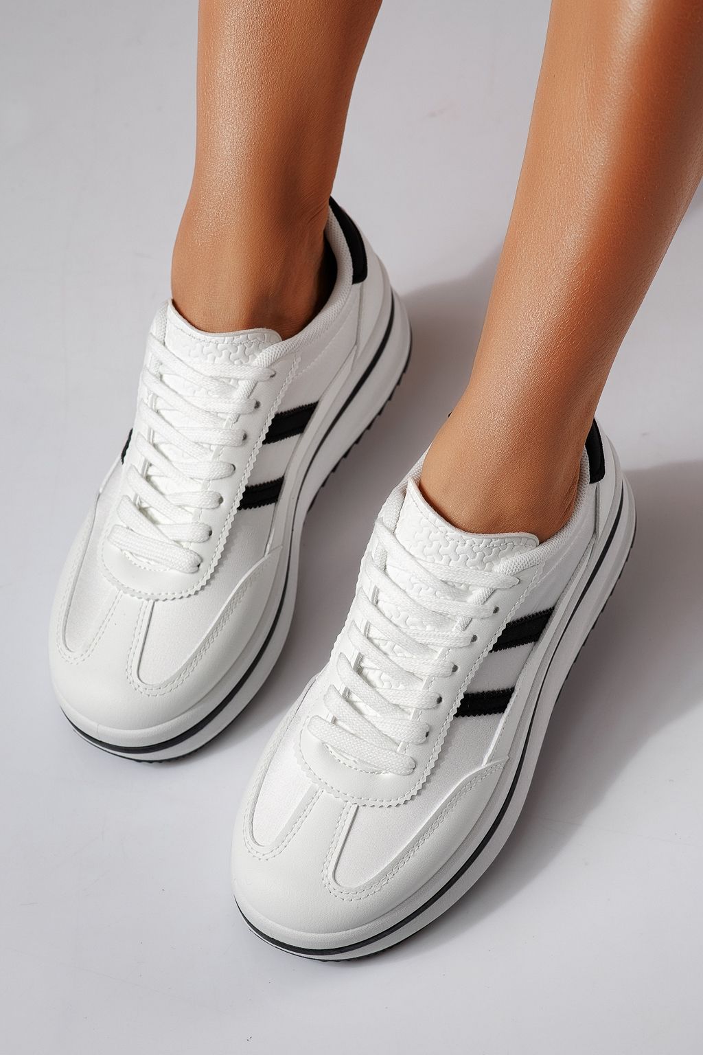 Női sportcipők fehér öko bőrből készült Diana2 #24476