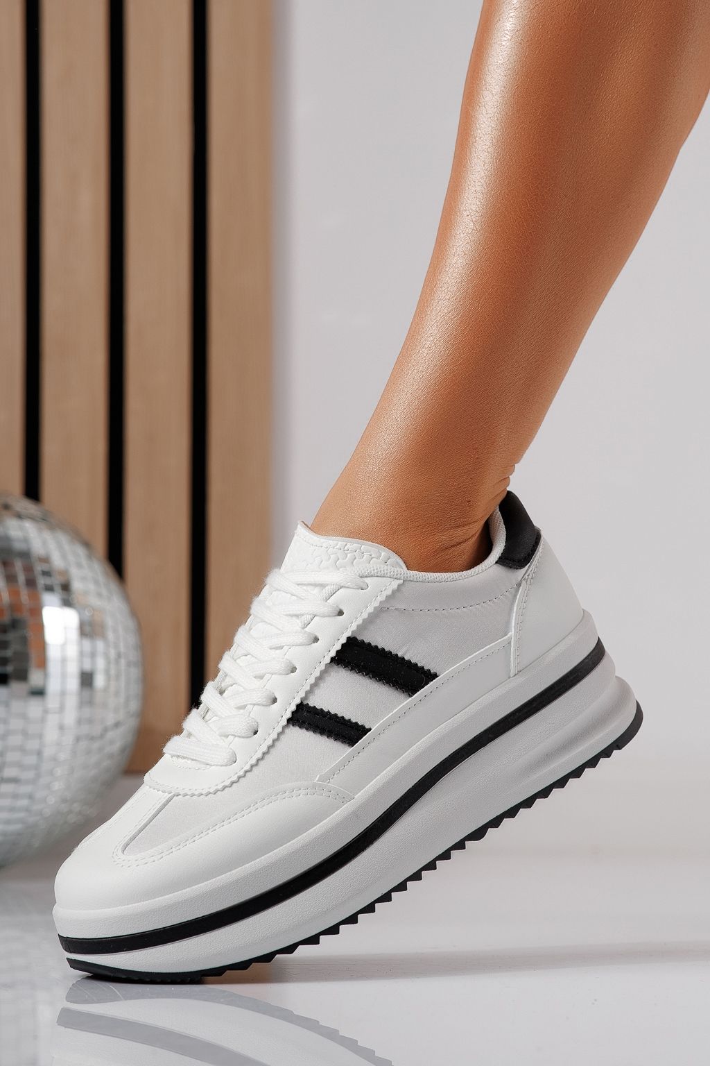 Női sportcipők fehér öko bőrből készült Diana2 #24476