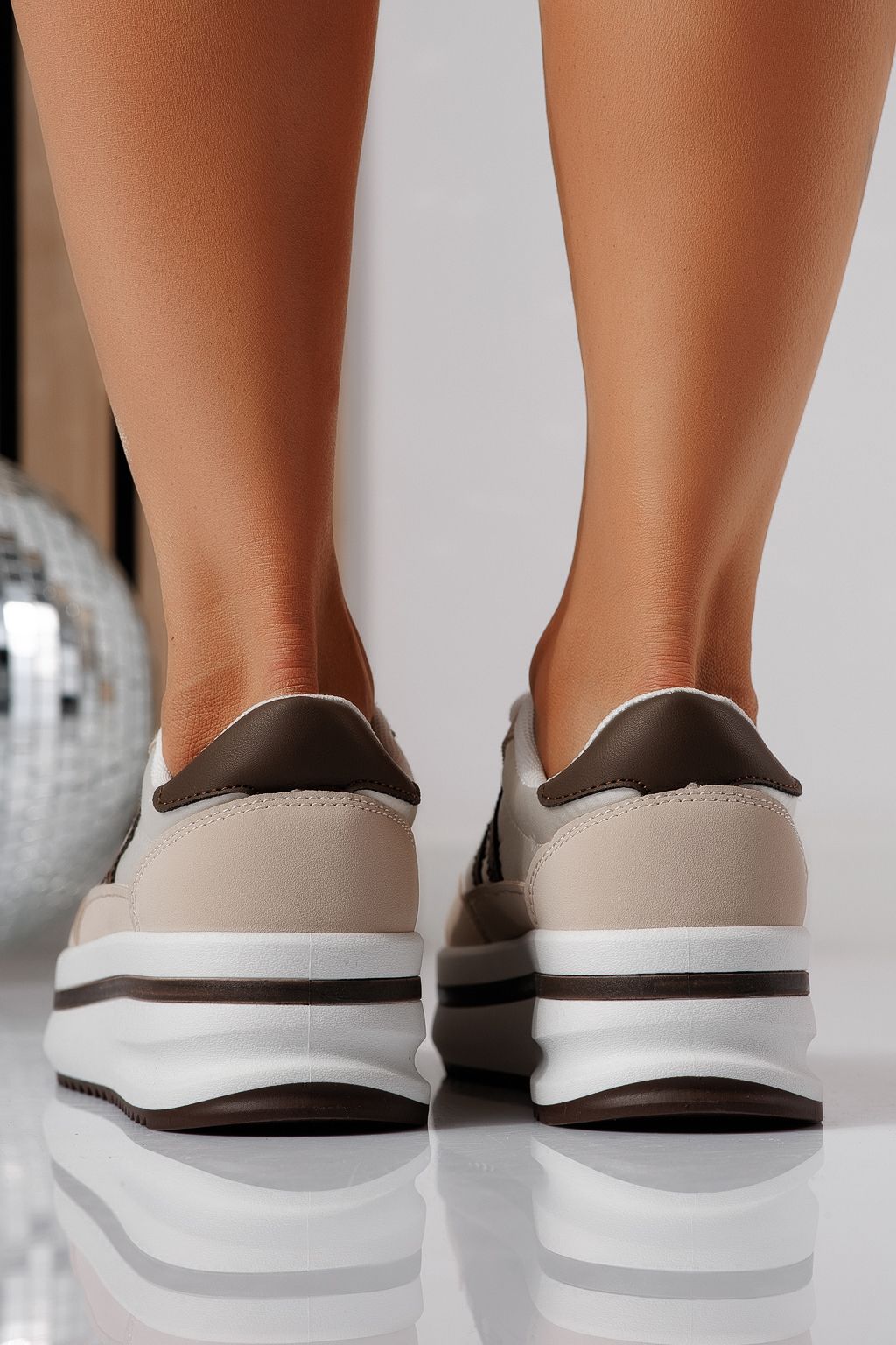 Női sportcipők bézs öko bőrből készült Diana2 #24475