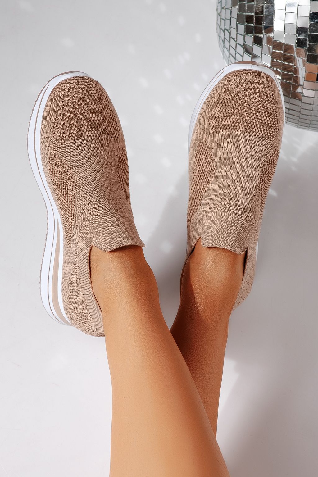 Női sportcipők khaki textil anyagból készült Fausta #24469