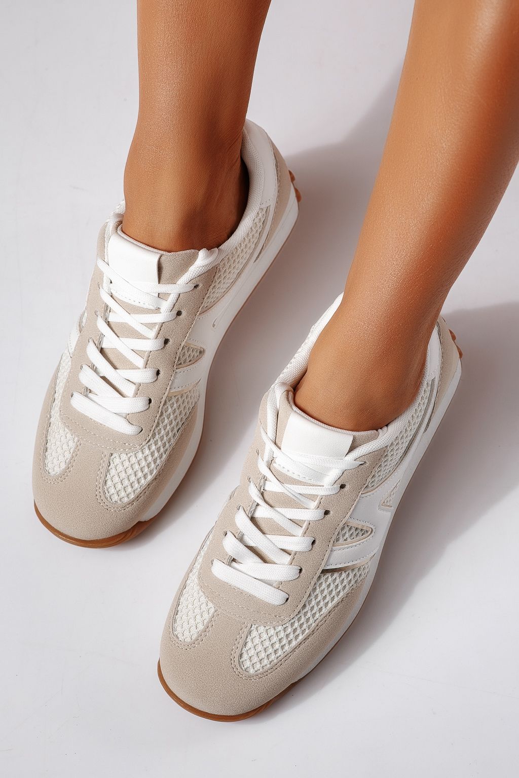 Női sportcipők bézs öko bőrből készült Federica #24474