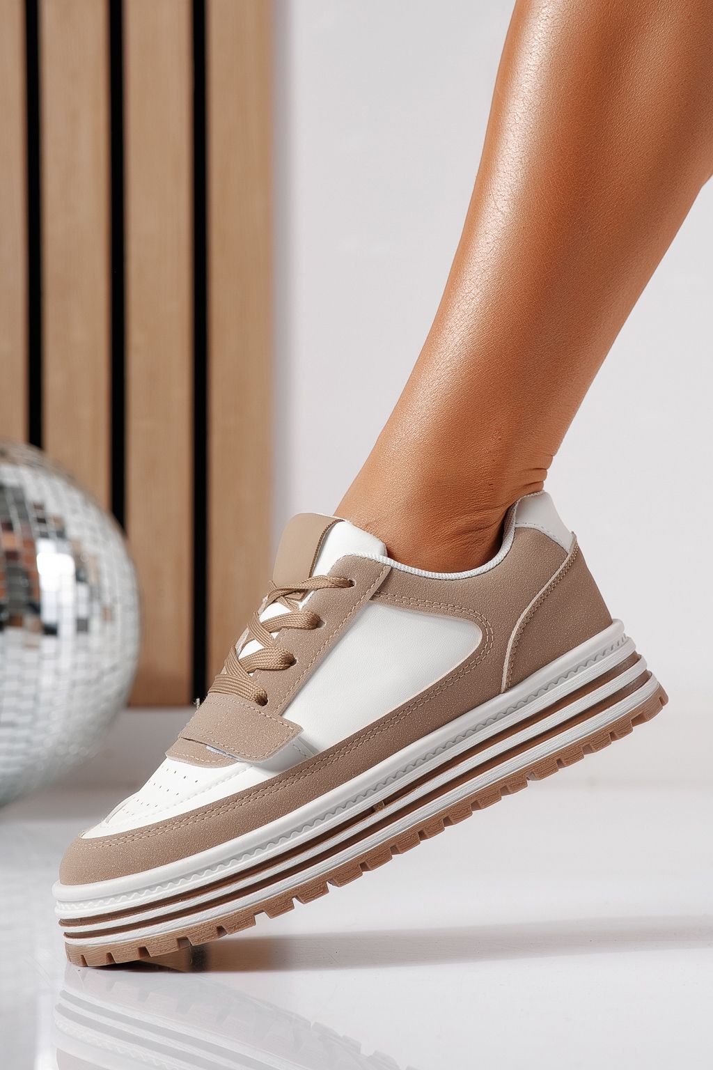 Női sportcipők fehéri öko bőrből készült Tabitha #24456