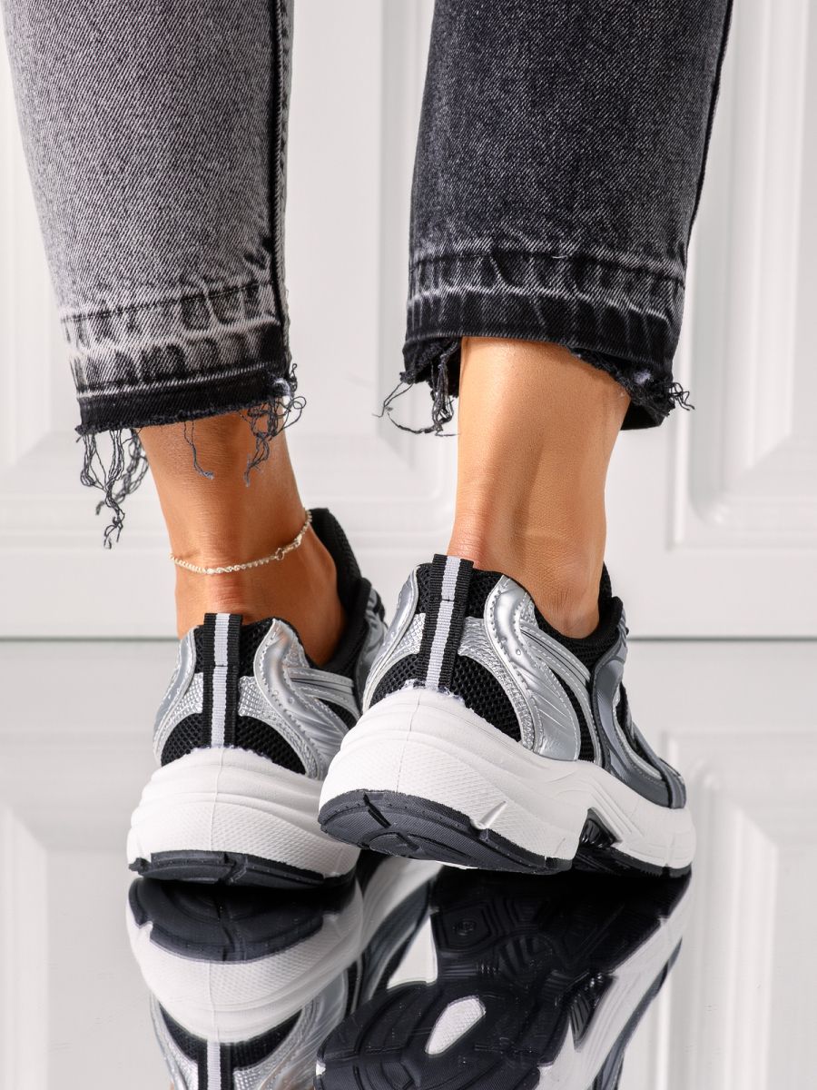 Charlotte Női Sportcipő Fekete Textil Anyagból #24561