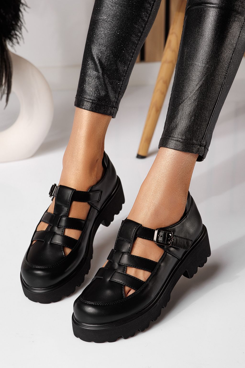 Zinnia Női Alkalmi Cipő Fekete Ökológiai Bőrből #24562