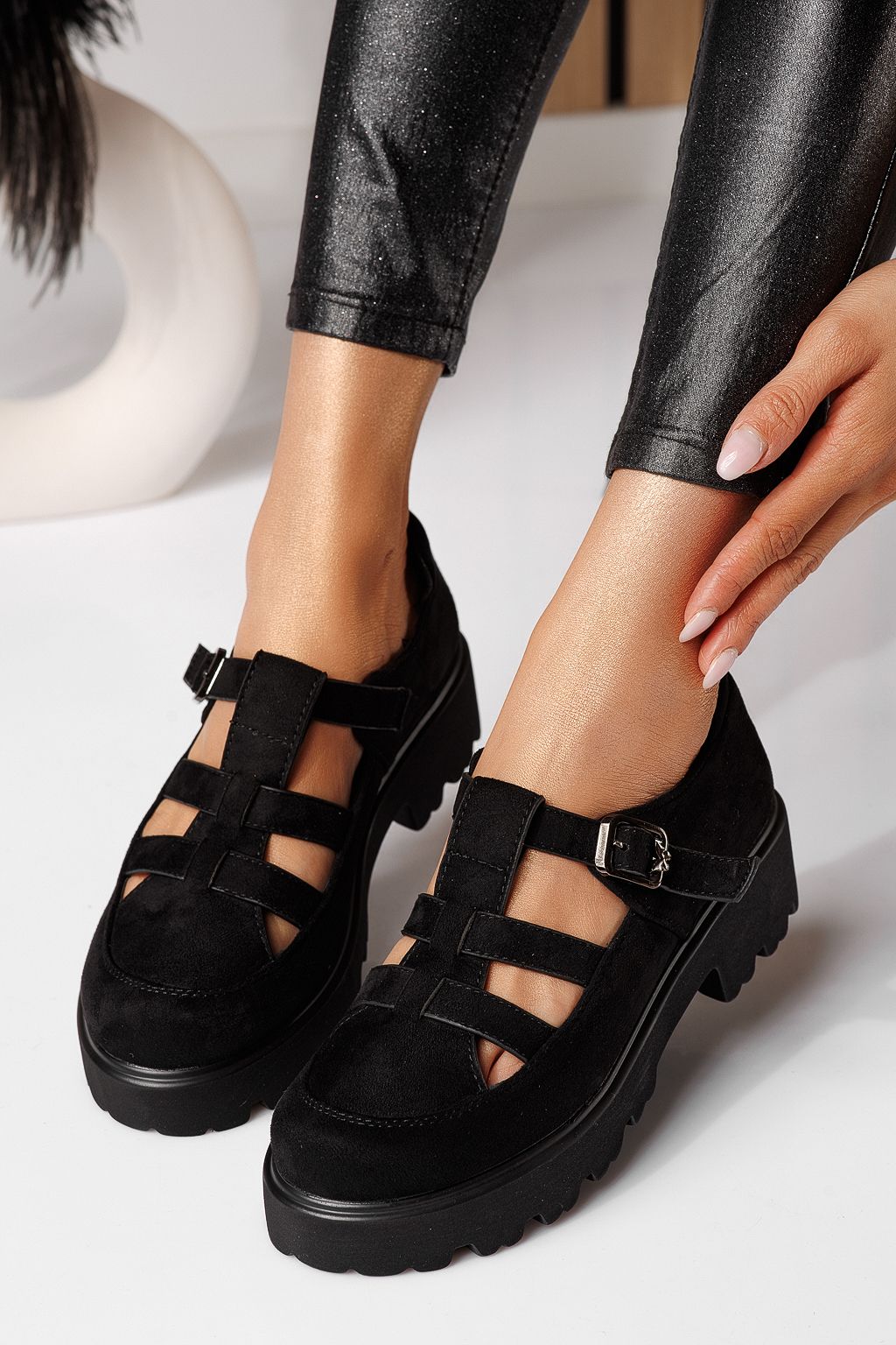 Zinnia Női Alkalmi Cipő Fekete Velúr Ökológiai Bőrből #24563