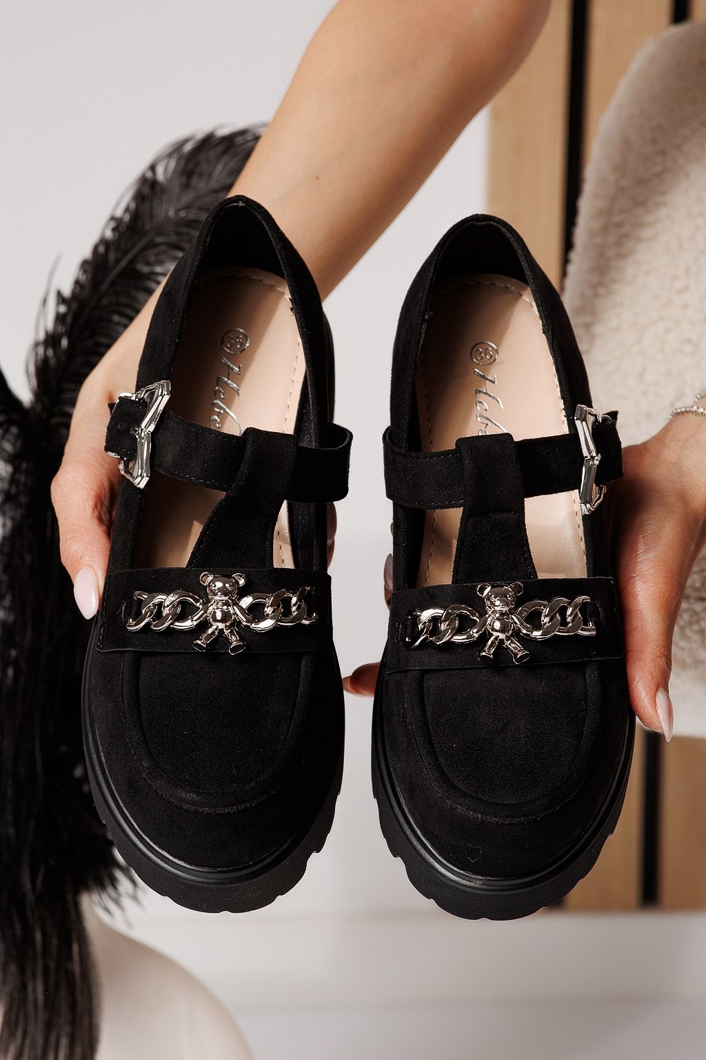 Isis Női Alkalmi Cipő Fekete Velúr Ökológiai Bőrből #24568