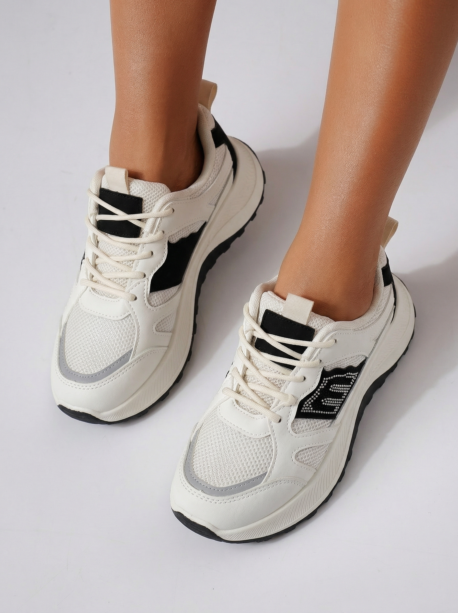 Női sportcipők bézs textil anyagból készült Maggie #24587