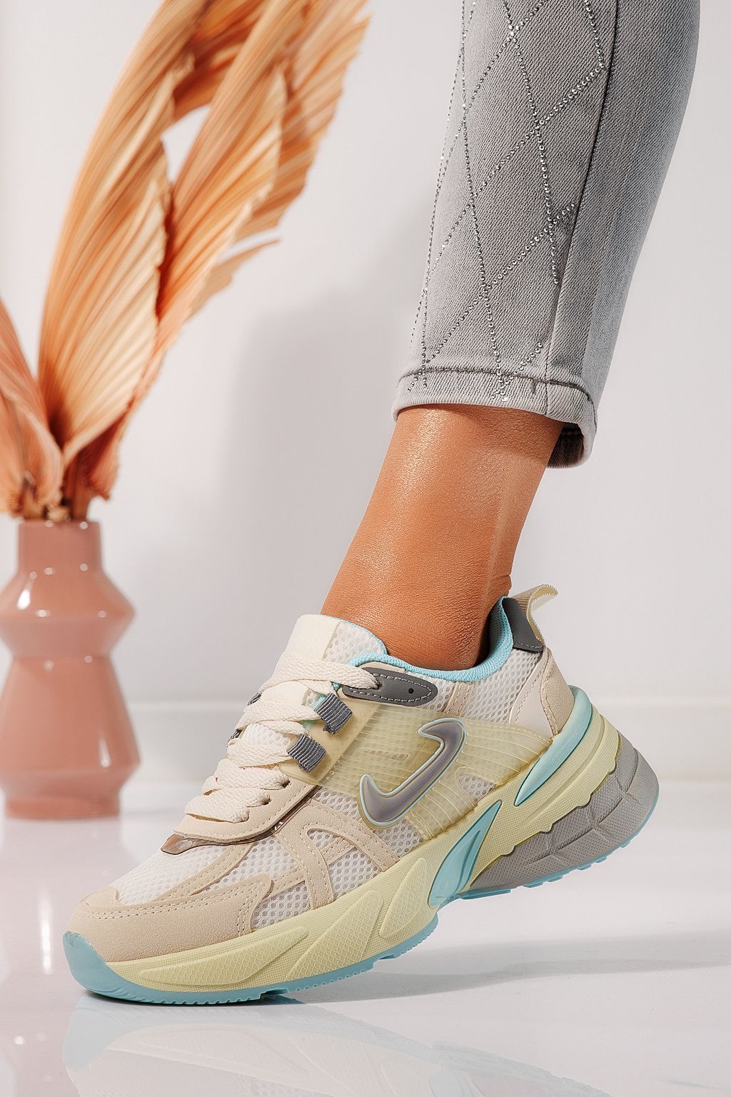 Női bézs eko-bőr tornacipő Amy #24603