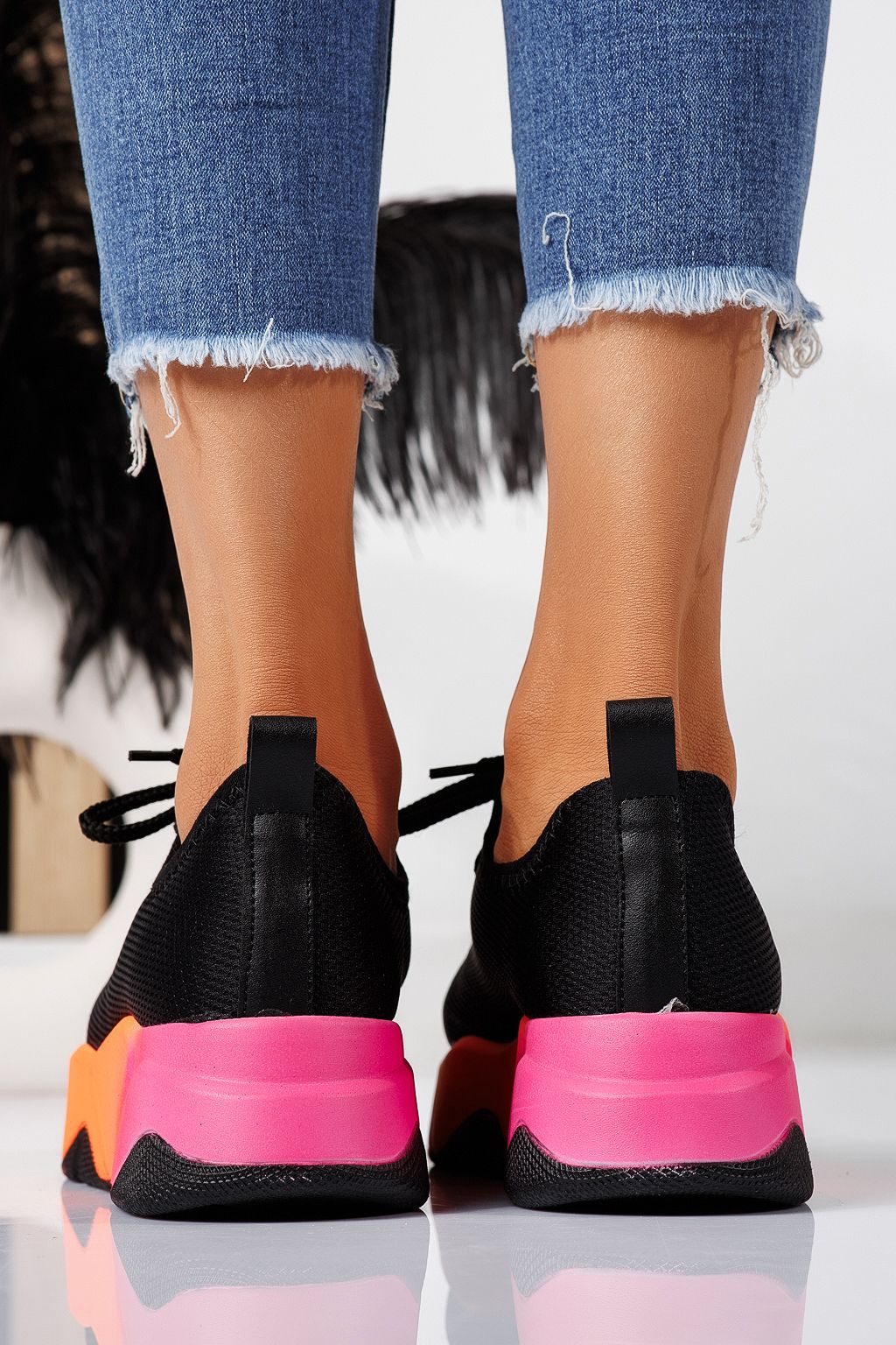 Női fekete textil tornacipő Maria #24609