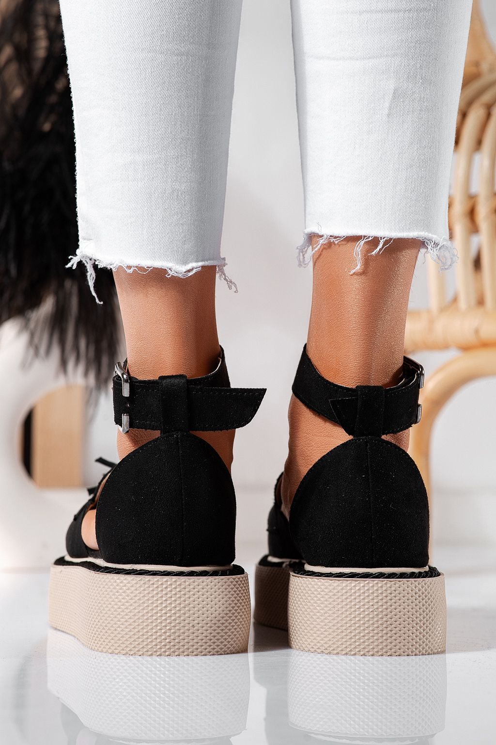 Női fekete alkalmi cipő árja ökobőrből #24612