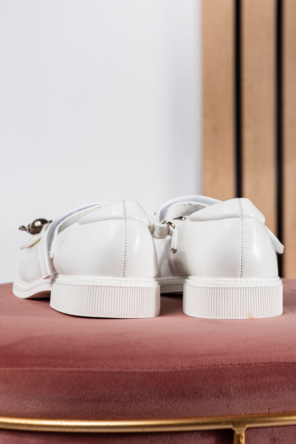 Öko bőrből készült fehér lány cipő Alina2 #24638