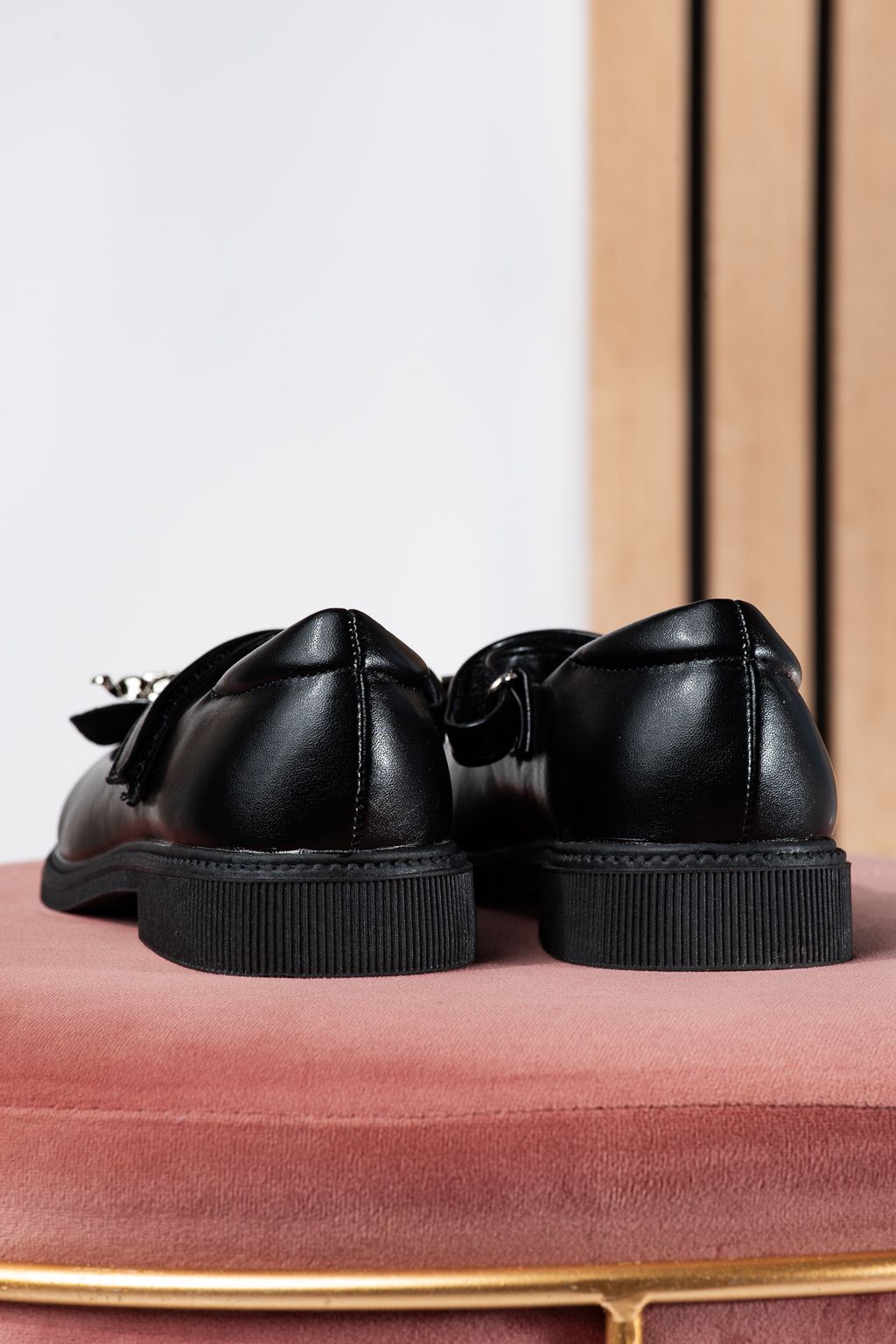 Ökobőrből készült fekete lány cipő Alina2 #24640