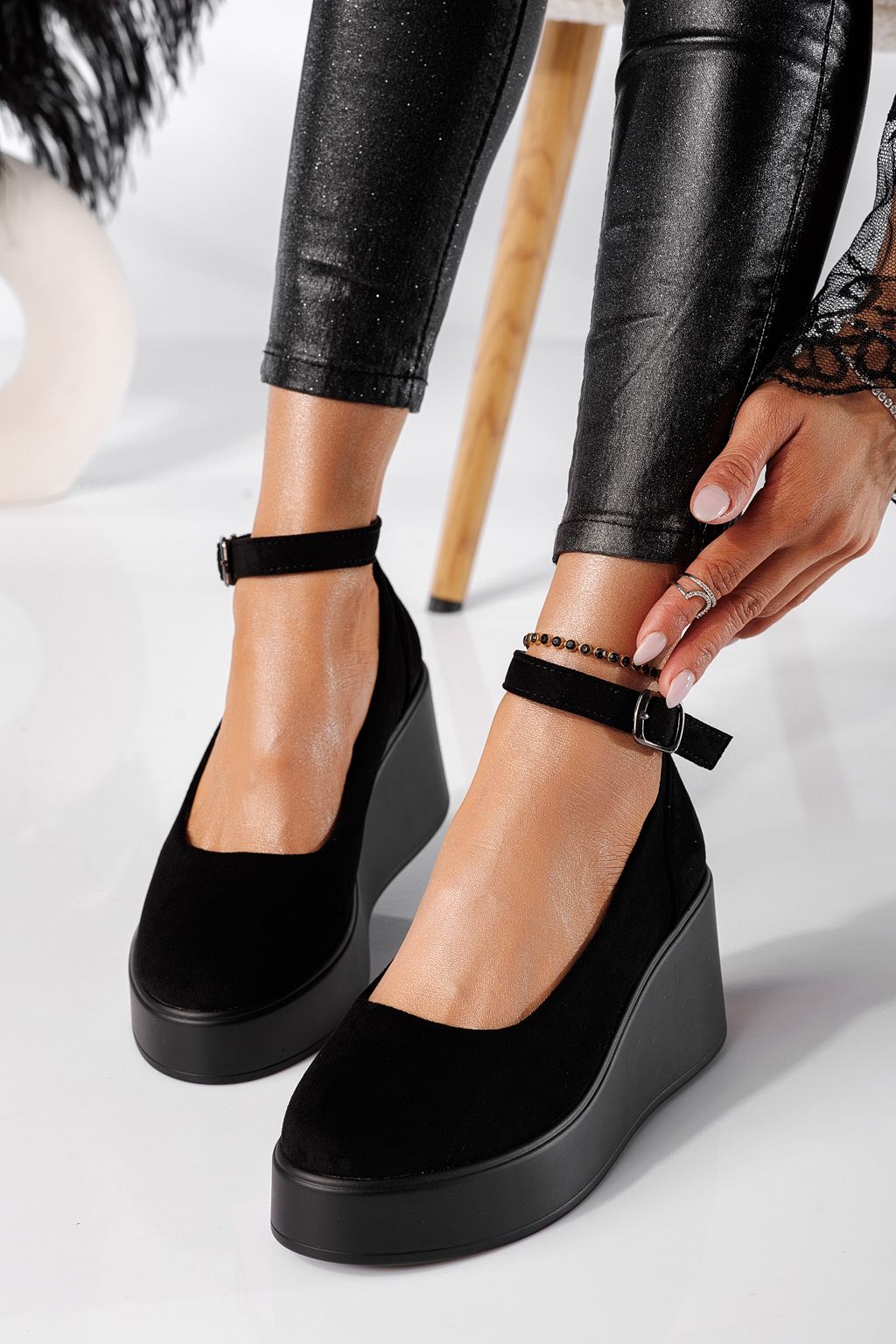 Selena Női Alkalmi Cipő Fekete Ökológiai Velúr Lakkbőr #24658