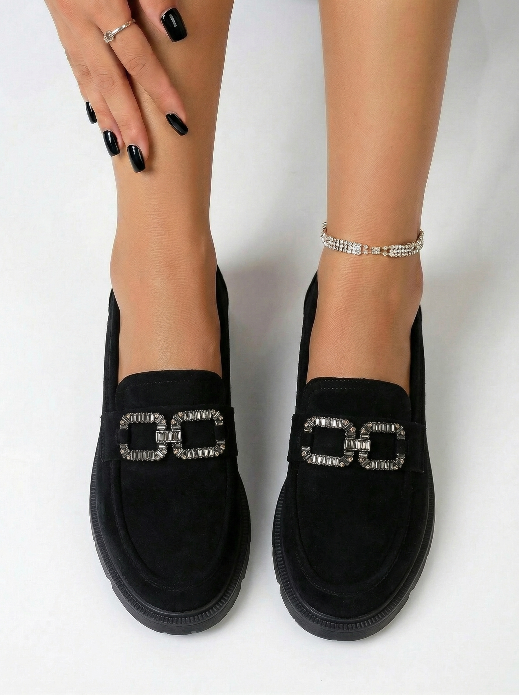 Női alkalmi cipők fekete öko velúrból készült Zafira #24667