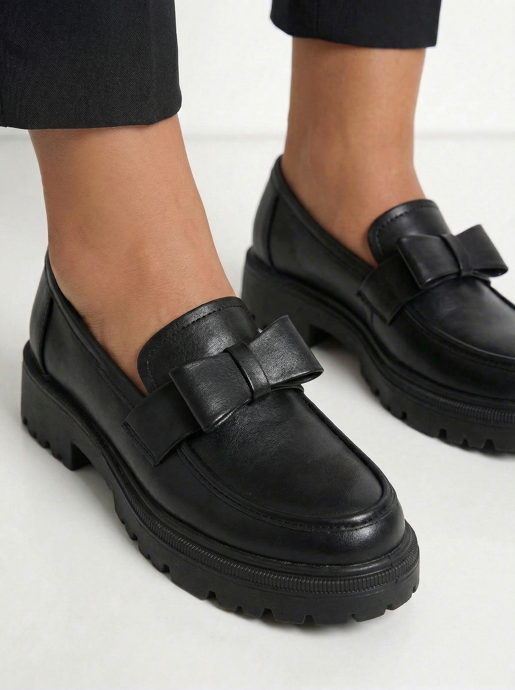 Női alkalmi cipők fekete öko bőrből készült Brielle #24663