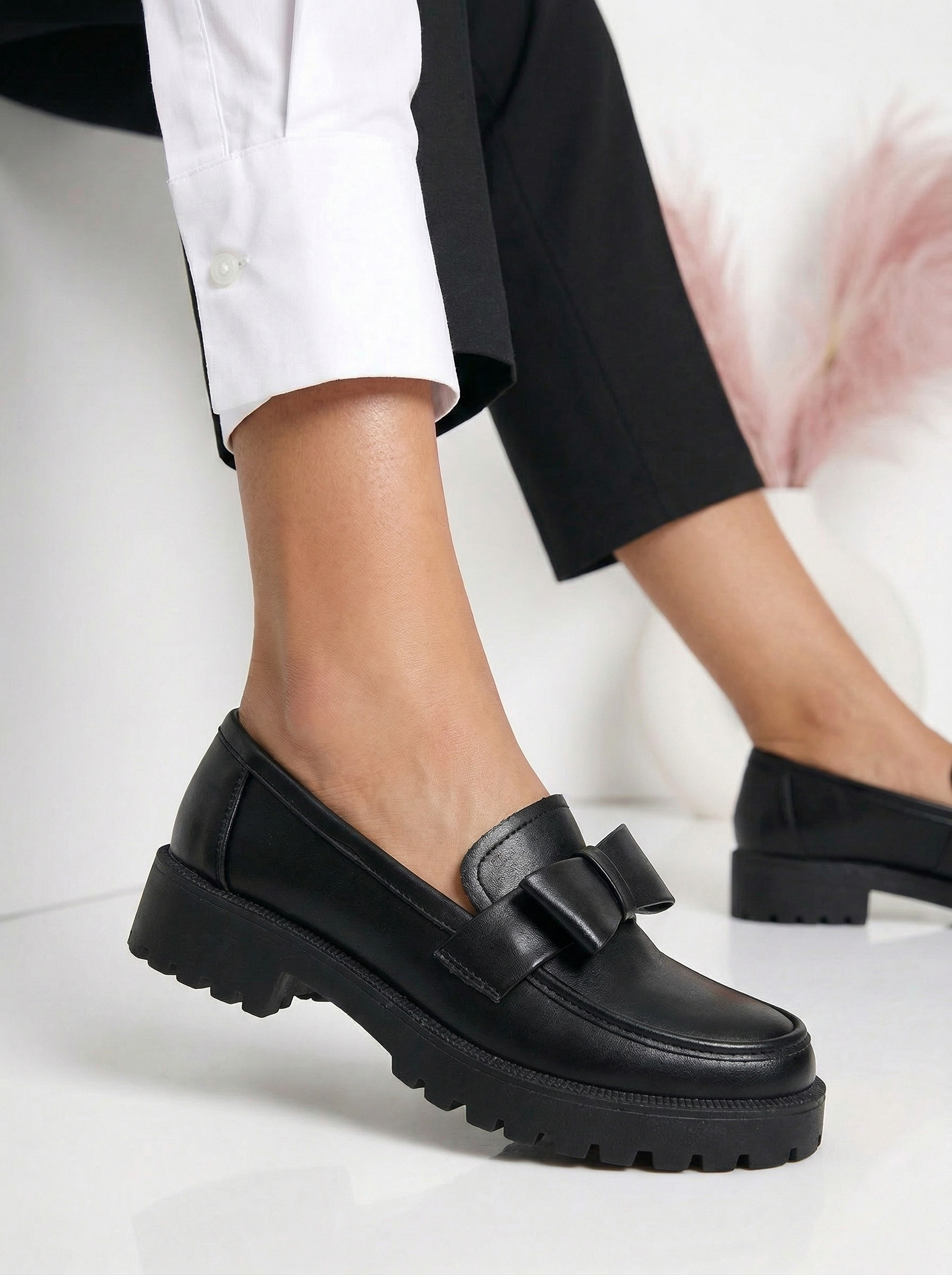 Női alkalmi cipők fekete öko bőrből készült Elaris #24671