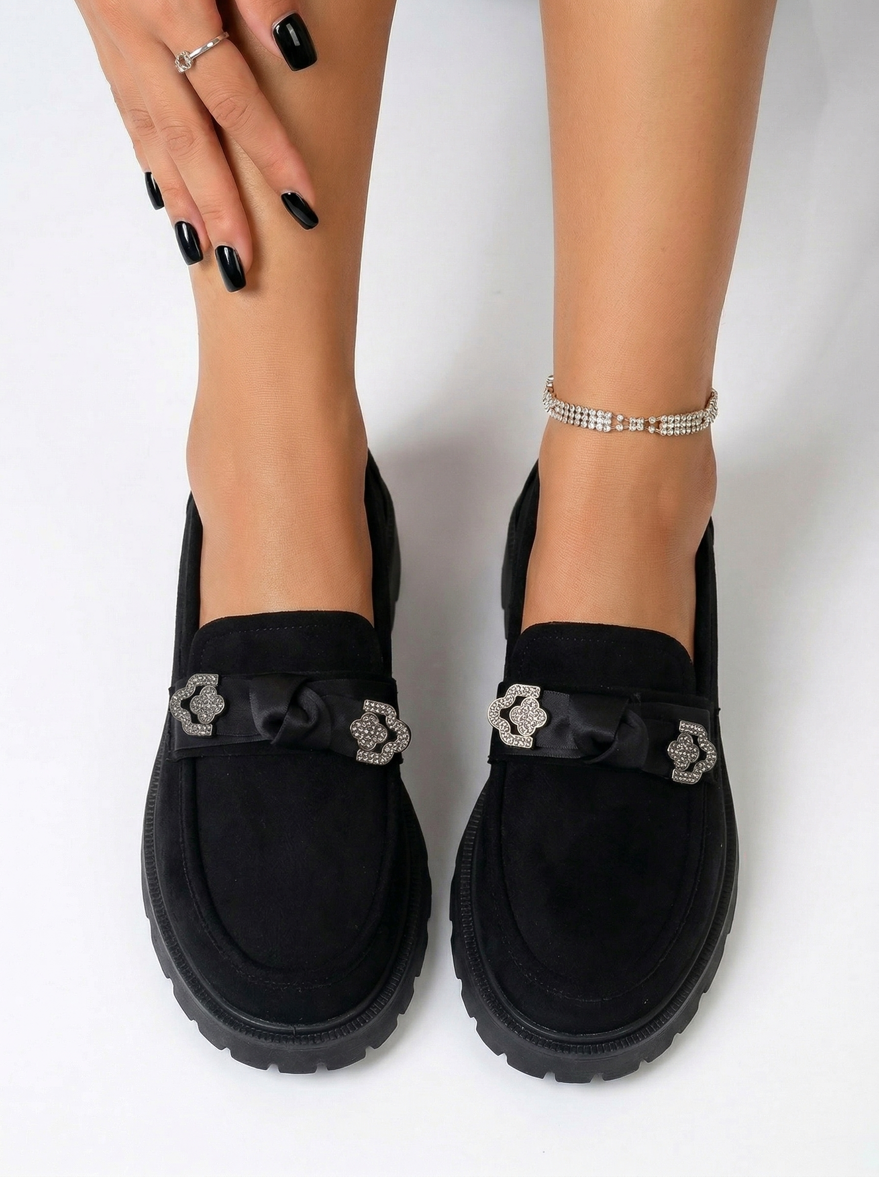 Női alkalmi cipők fekete öko velúrból készült Elaris #24670