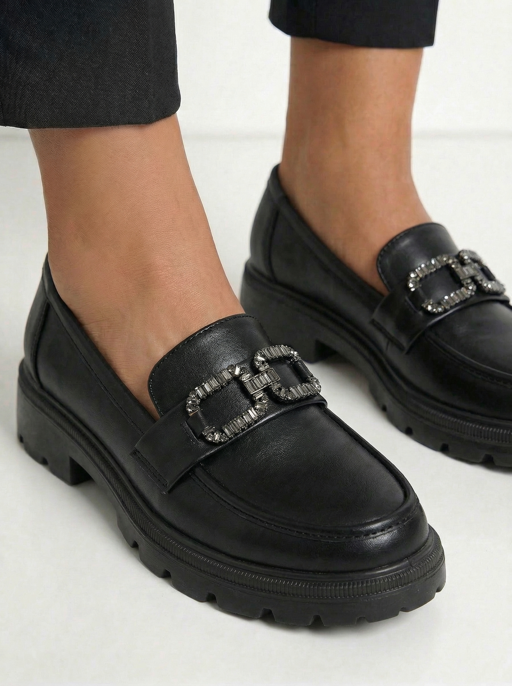 Női alkalmi cipők fekete öko bőrből készült Zafira #24668