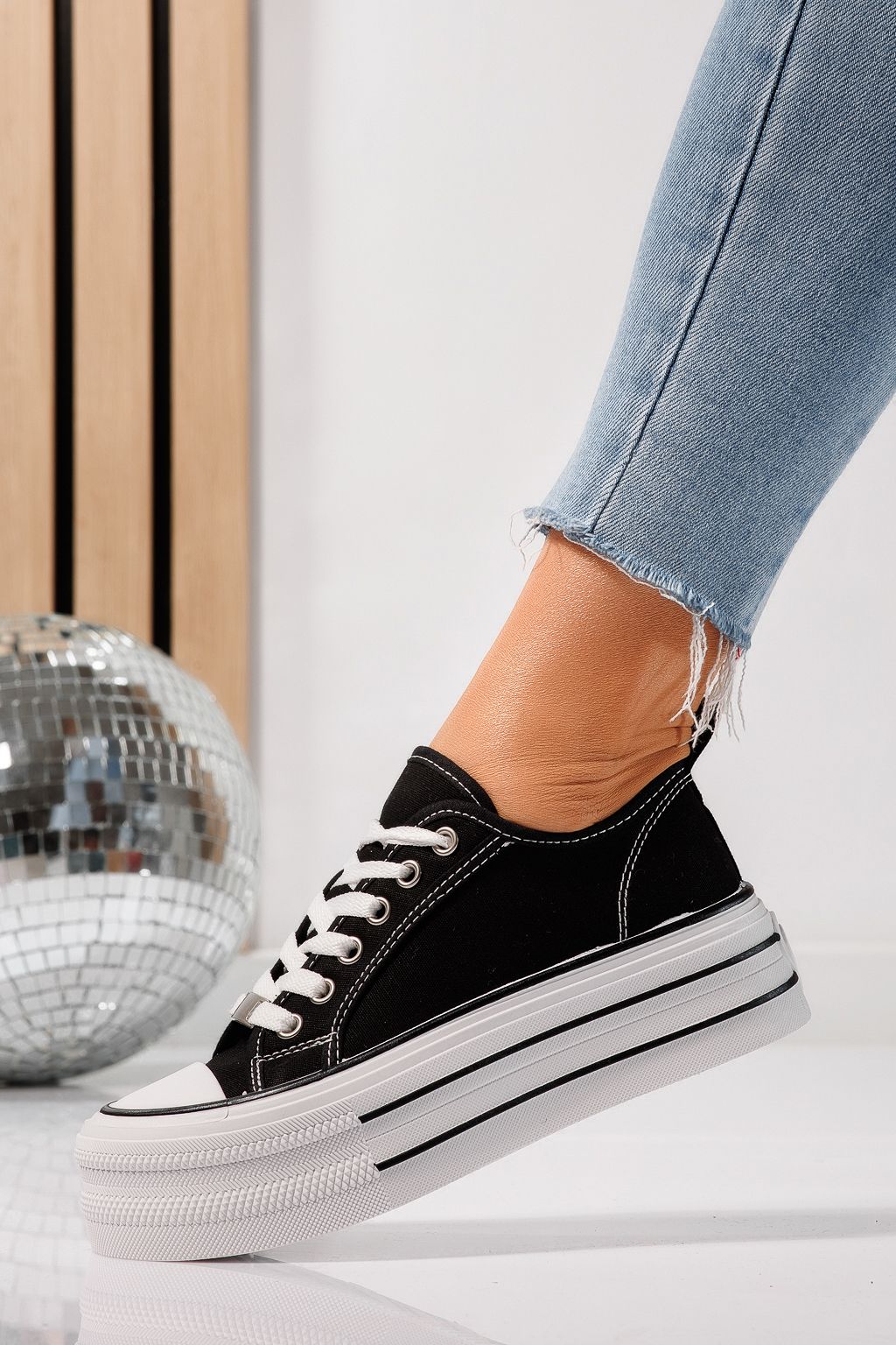 Fekete női tornacipő textil Sophia #24727