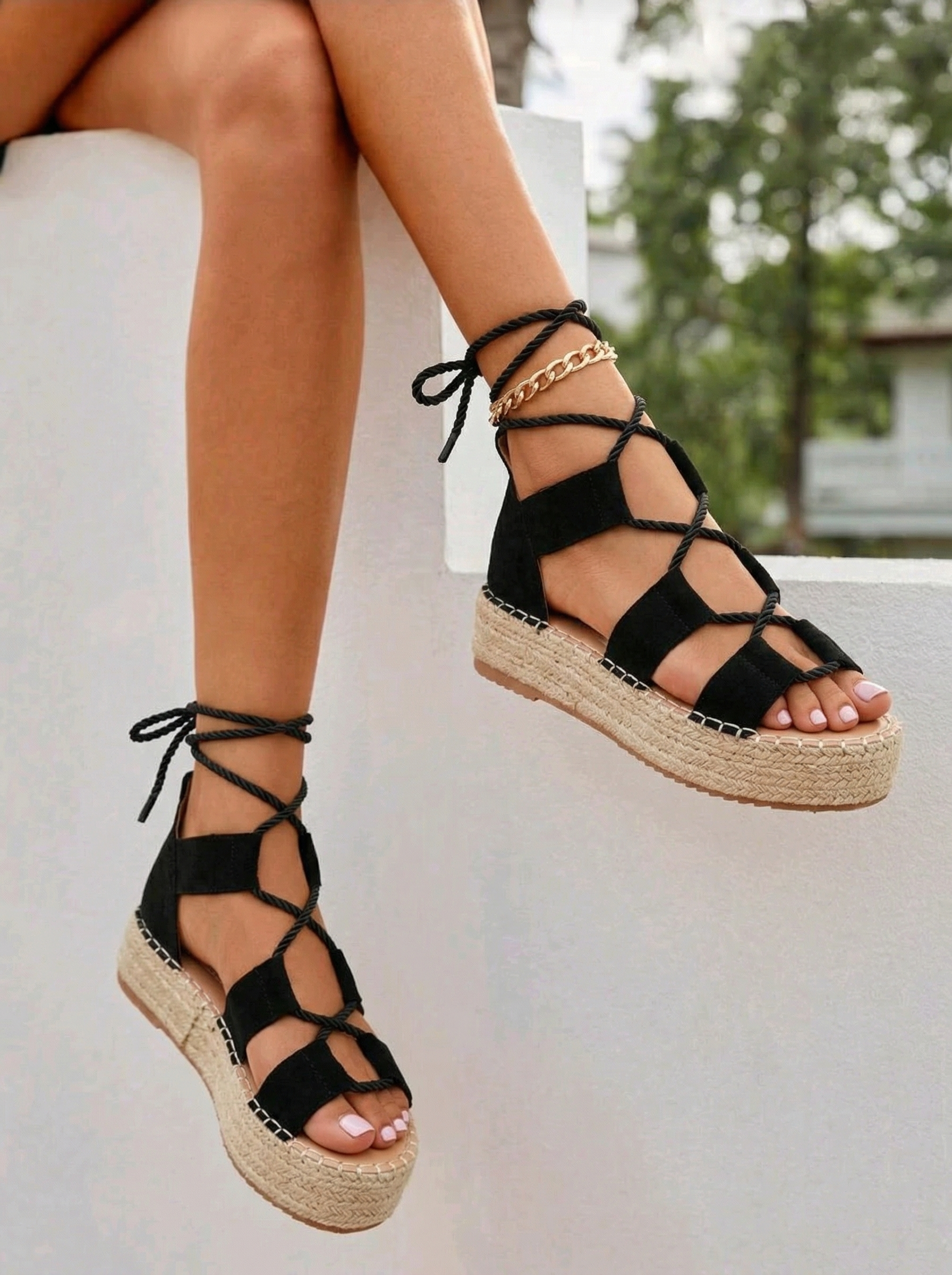 Női fekete platform szandál ekológikus bőrből, velúr Miha #24788