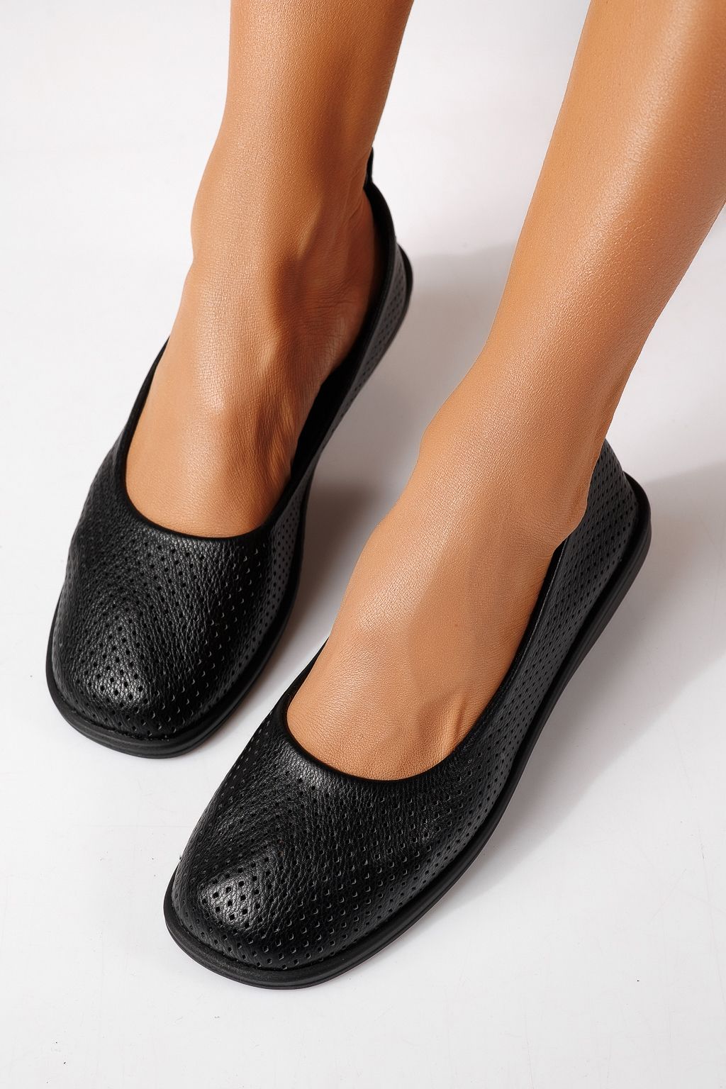 Női balettcipők fekete öko bőrből készült Amaya #24880