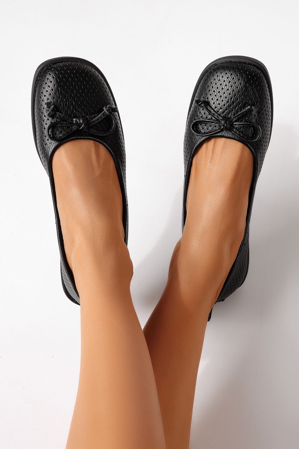 Női balettcipők fekete öko bőrből készült Brielle #24887