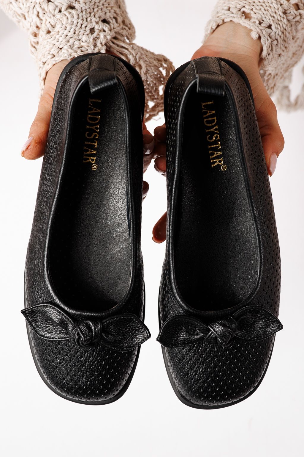 Női balettcipők fekete öko bőrből készült Amaris #24945