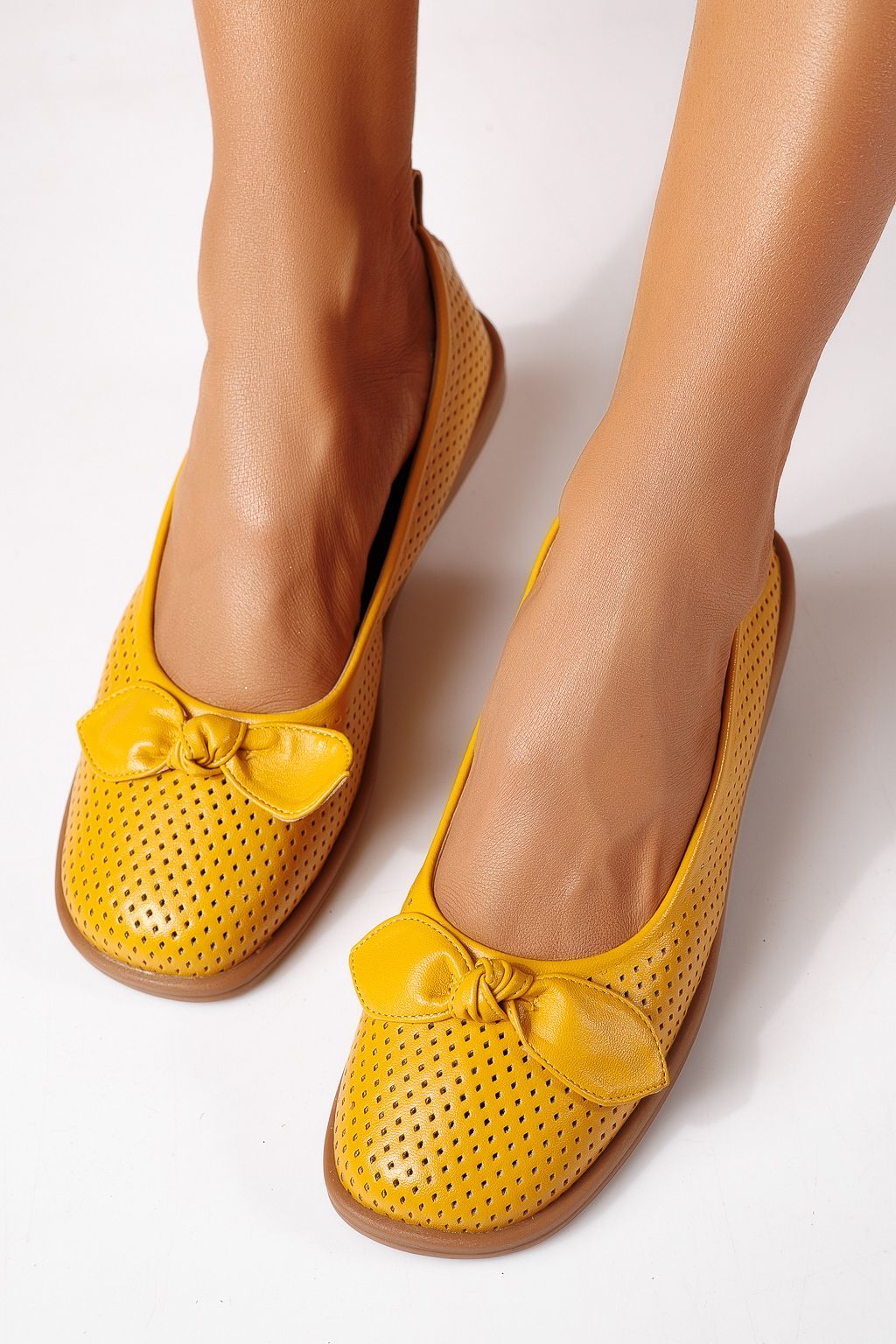 Női balettcipők sárga öko bőrből készült Amaris #24878