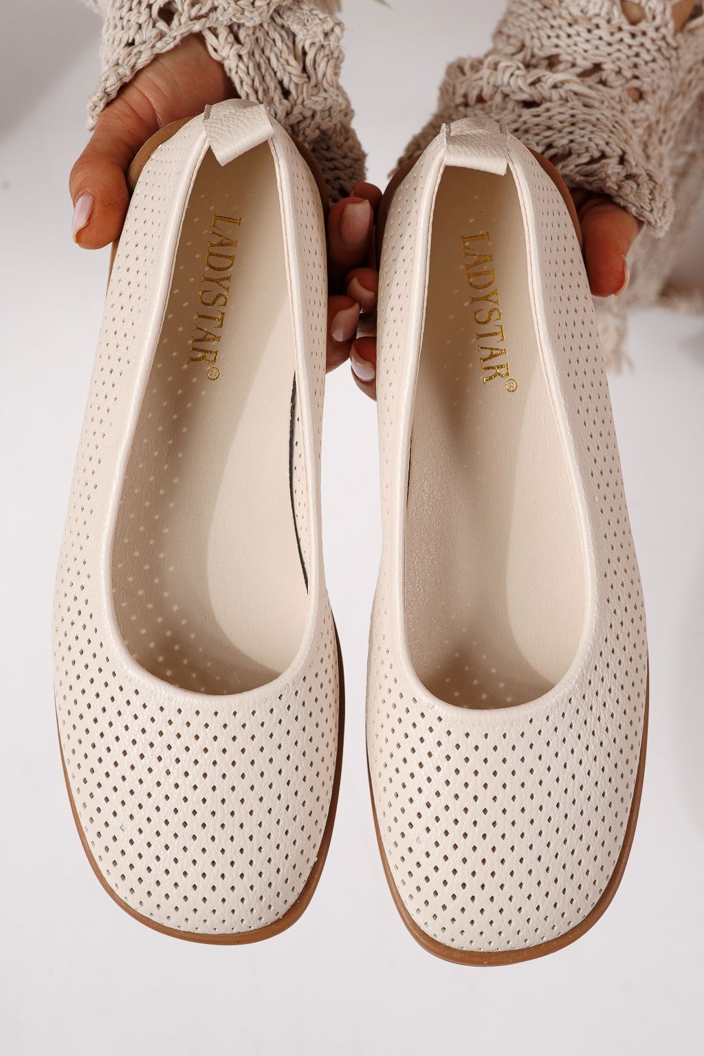 Női balettcipők bézs öko bőrből készült Amaya #24881