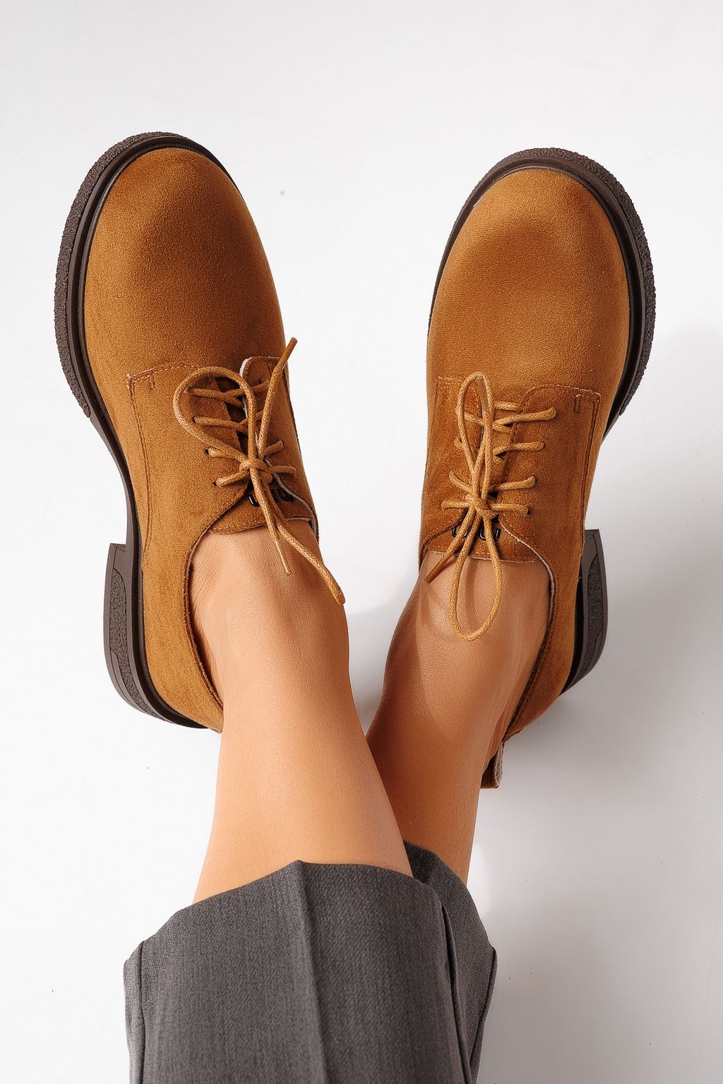 Női alkalmi cipők barna öko velúrból készült Bellamy #24891