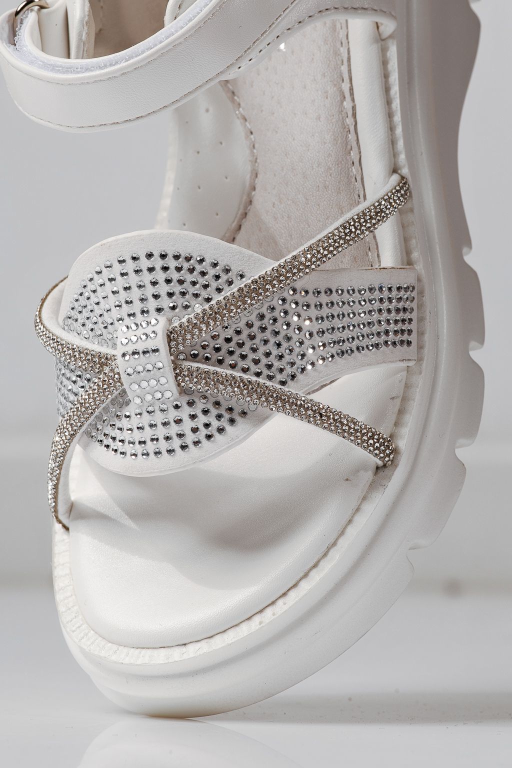 Gyerek szandálok fehére öko bőrből készült Althea  #24952