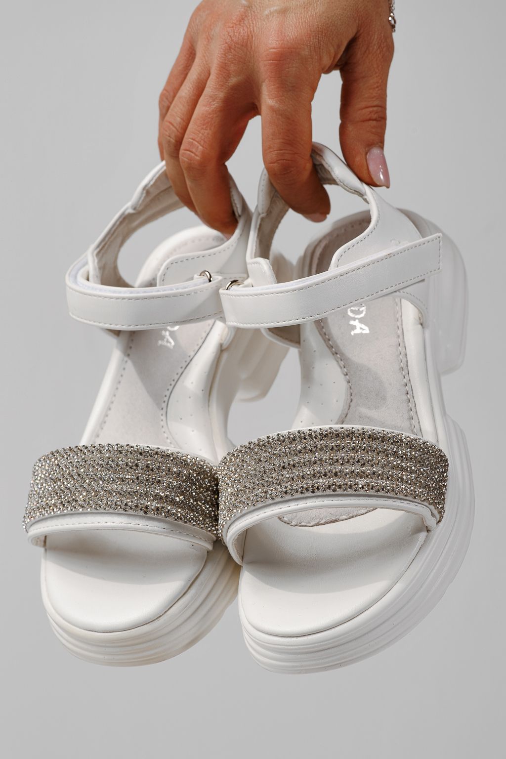 Gyerek szandálok fehéri öko bőrből készült Enara #24919