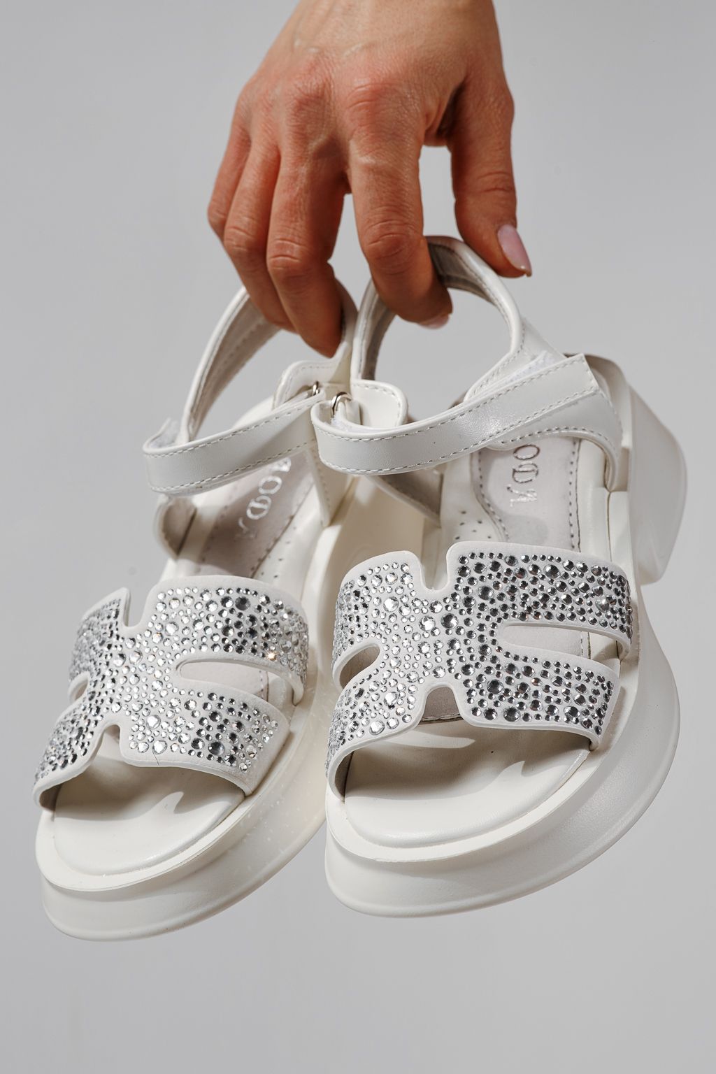 Gyerek szandálok fehére öko bőrből készült Lovia #24956