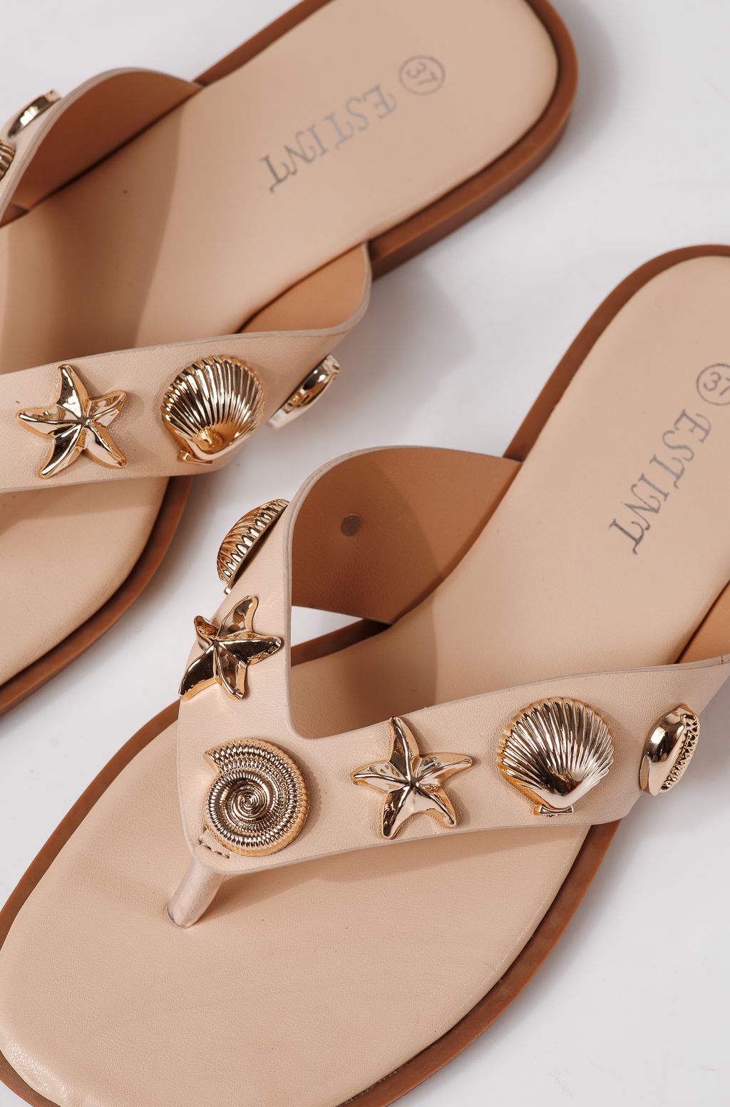 Női papucsok bézs öko bőrből készült Zelia #24801