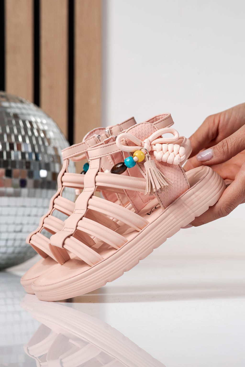 Gyerek szandálok rózsaszín öko bőrből készült Madison #24959