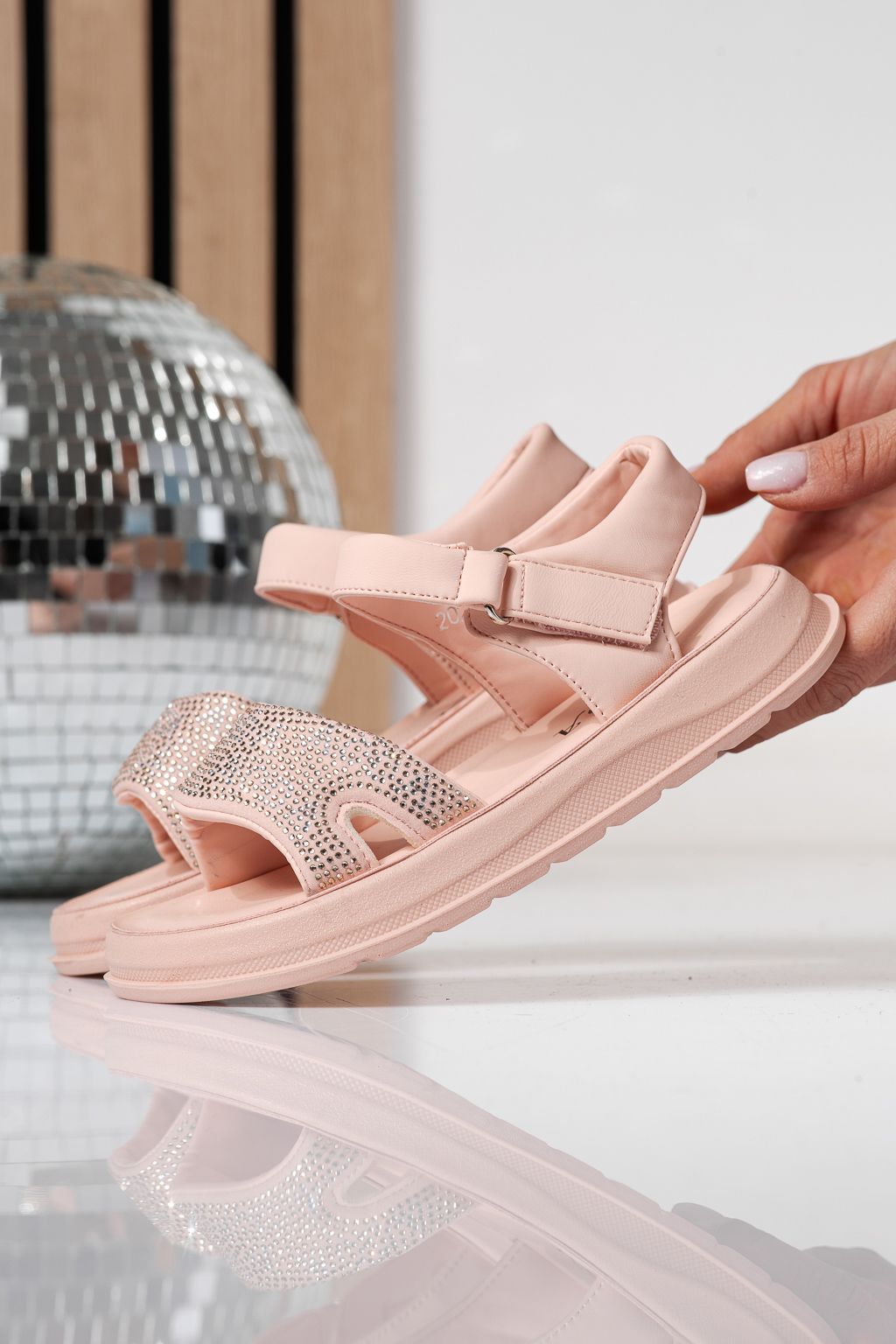 Gyerek szandálok rózsaszín öko bőrből készült Ivara #24925